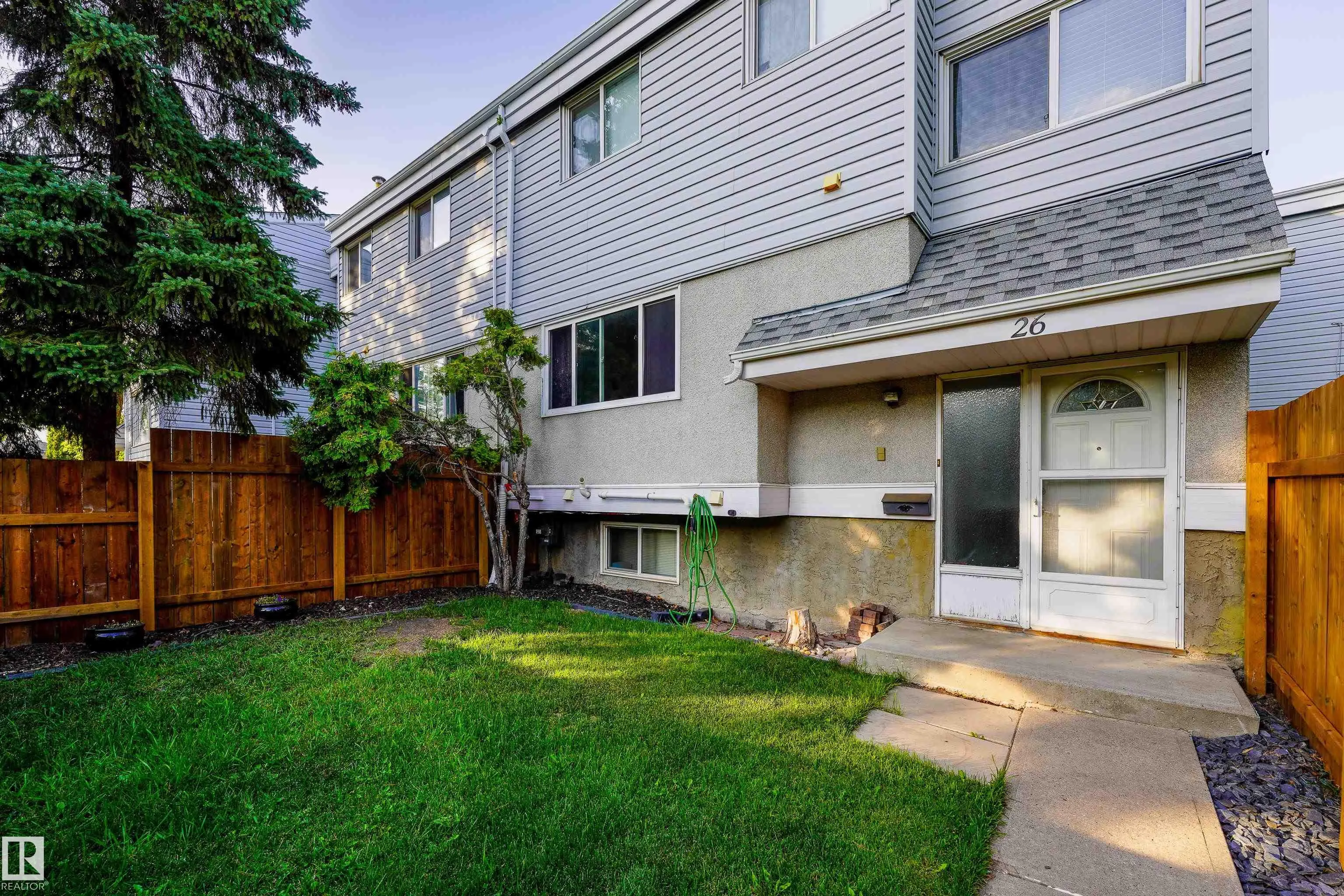 26 MCLEOD Place