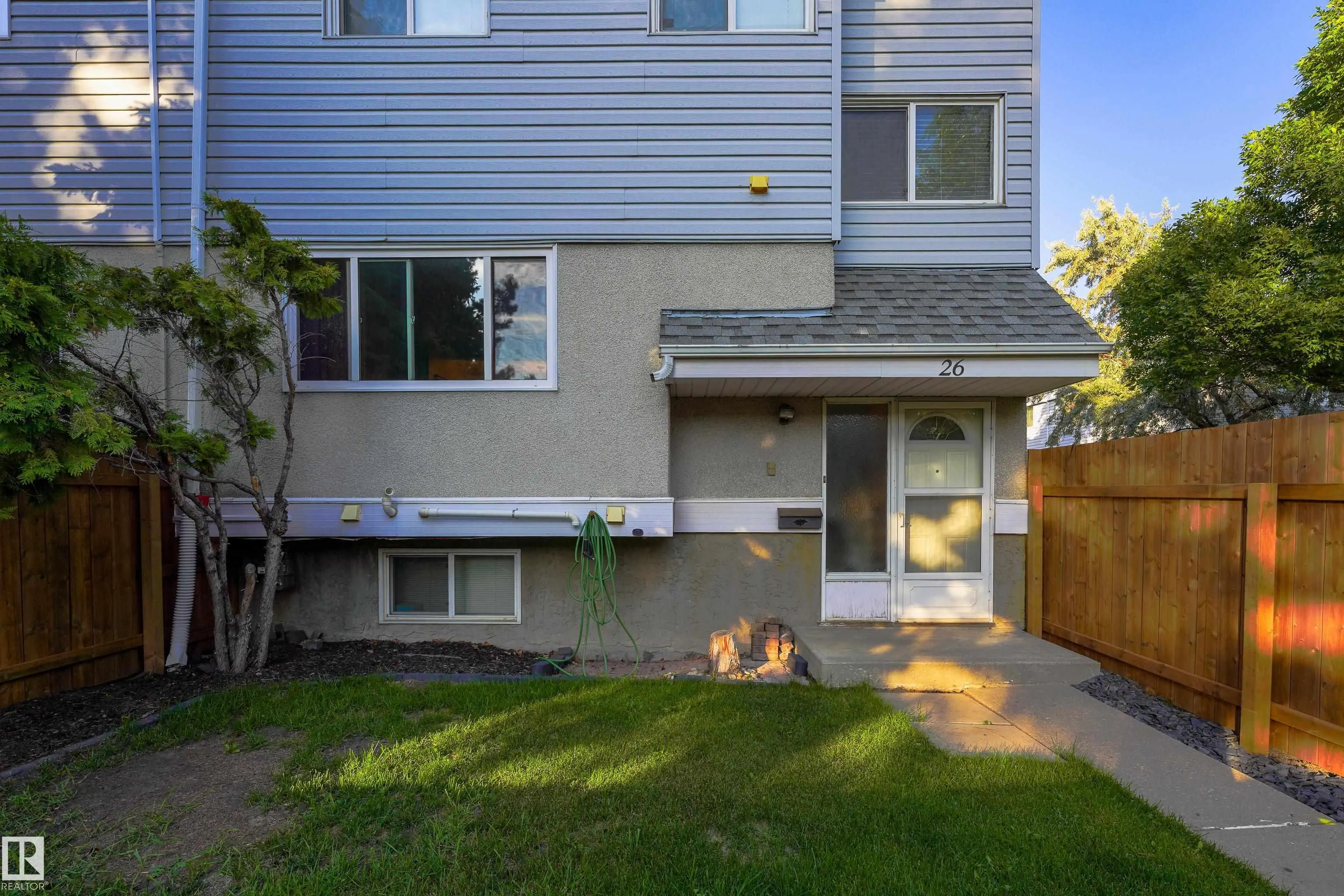 26 MCLEOD Place