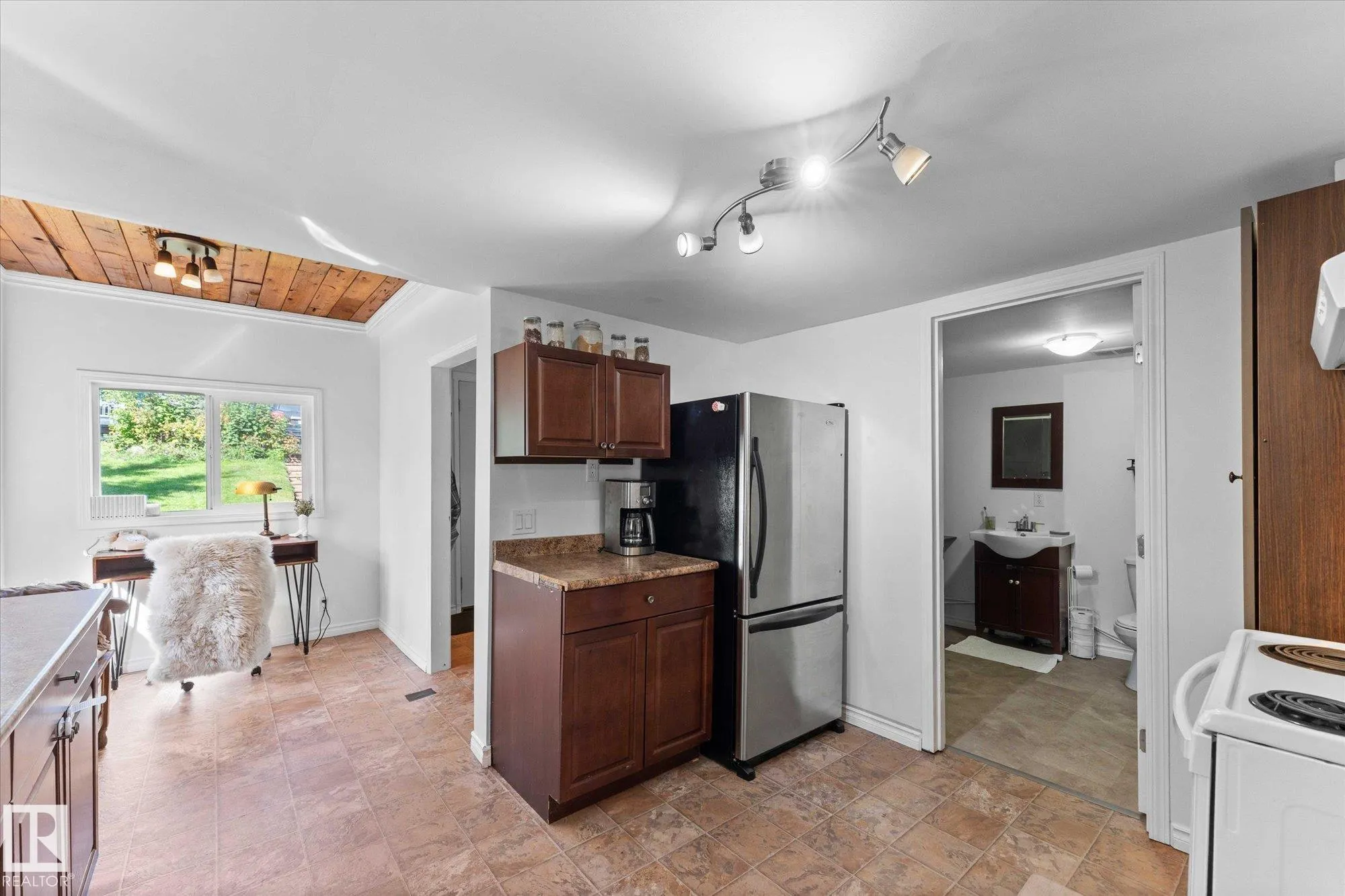 251 Range Road 20
