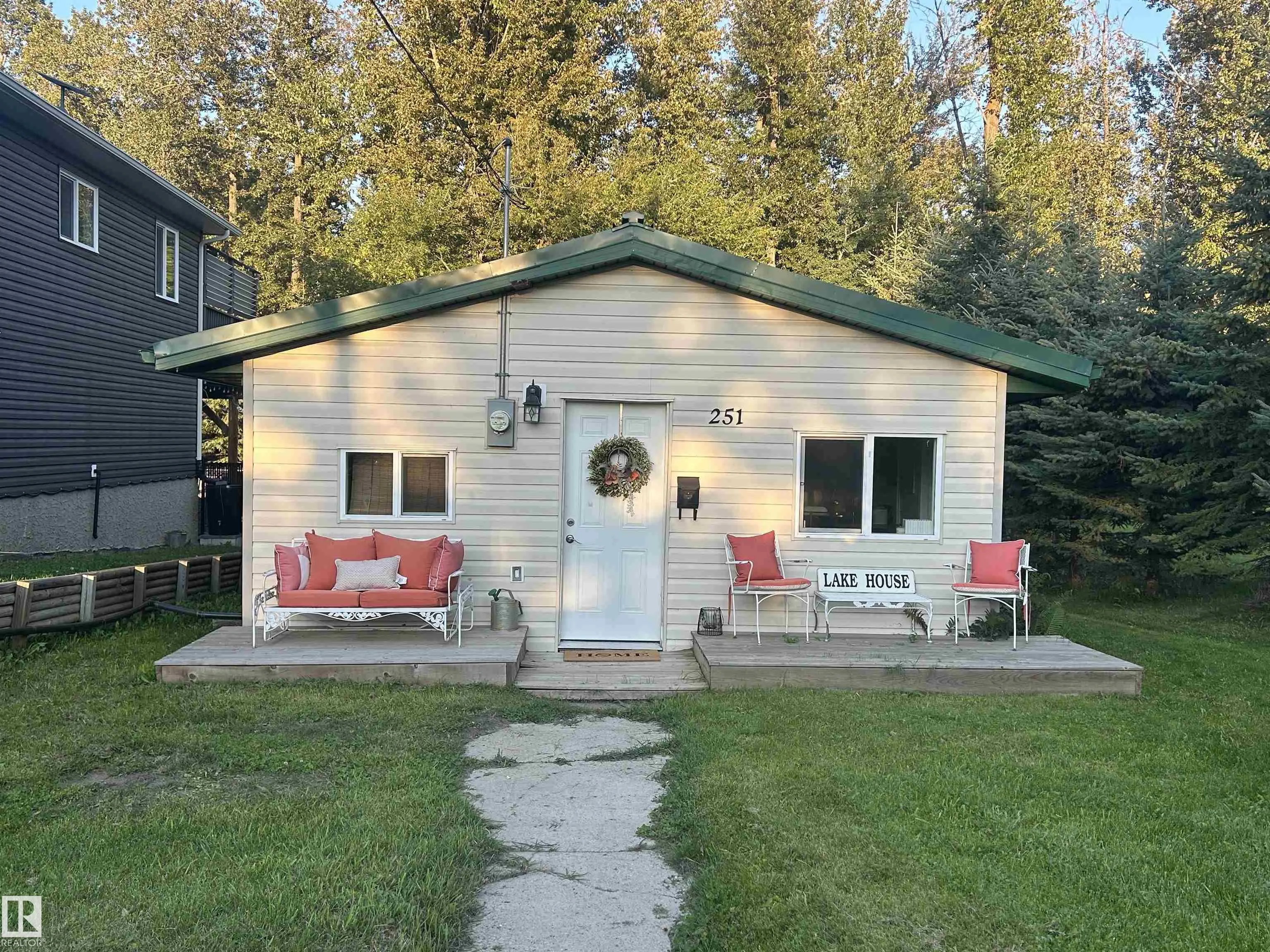 251 Range Road 20