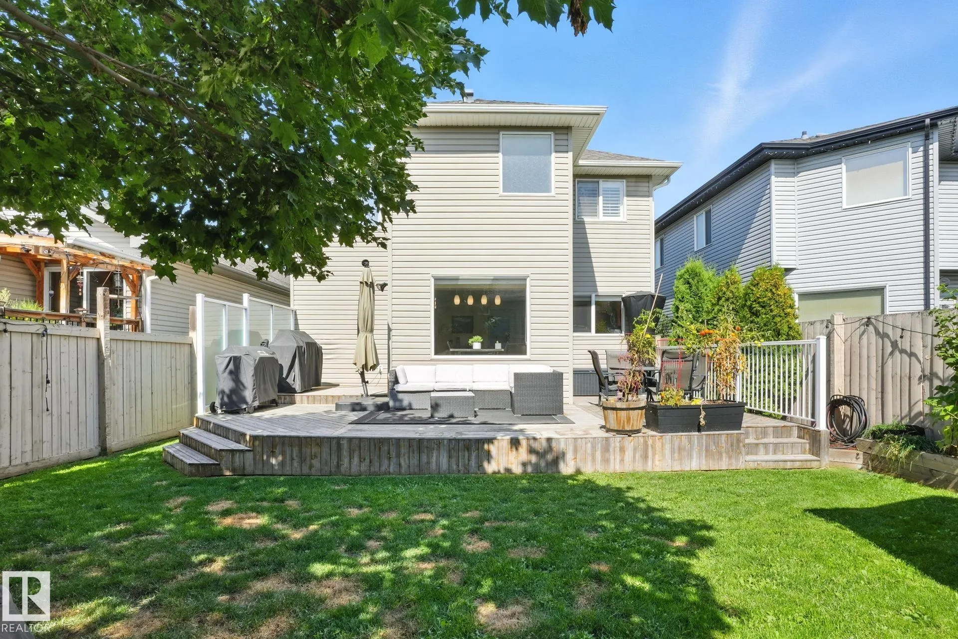 6004 CAMERON Close