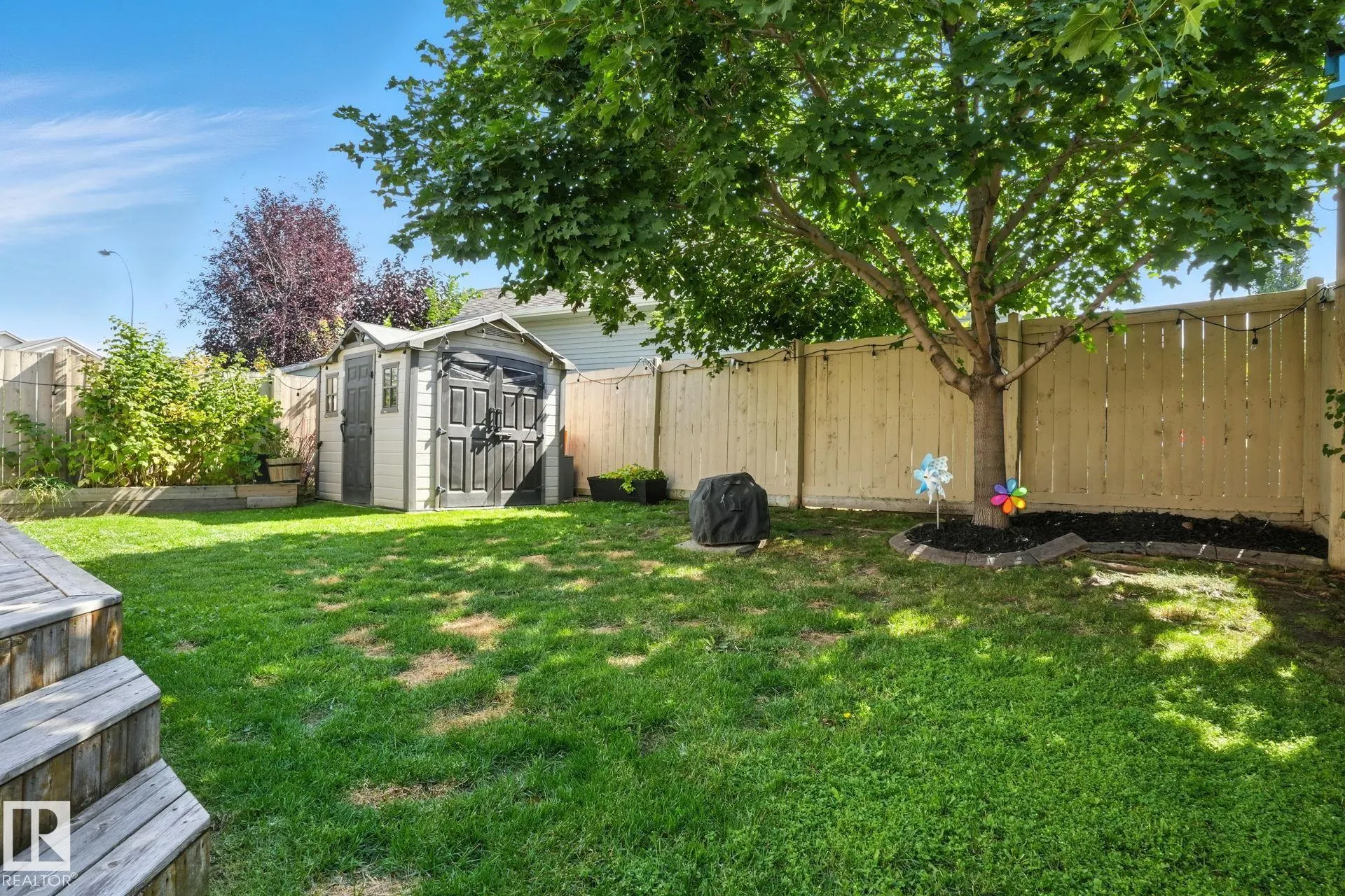 6004 CAMERON Close