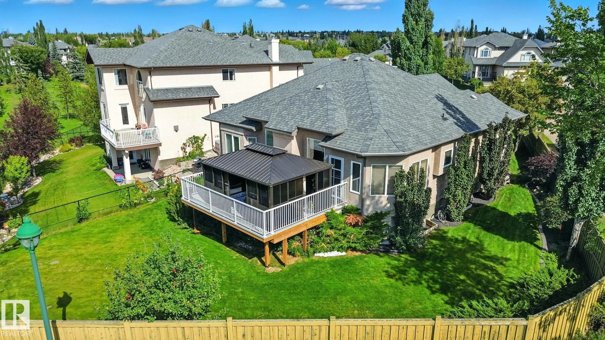 1526 HASWELL Close