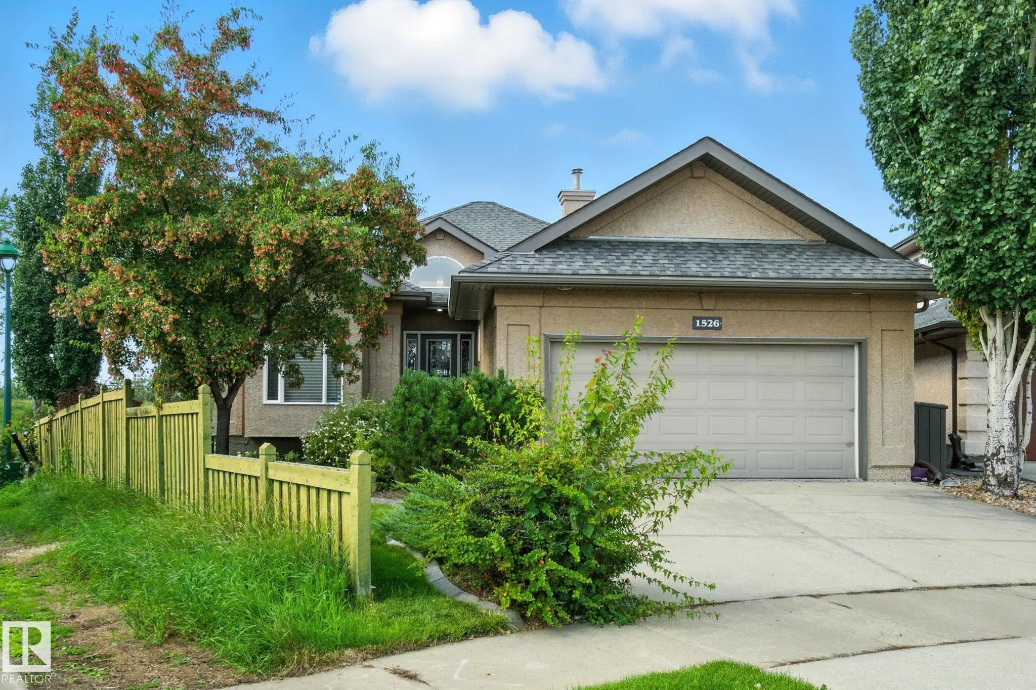 1526 HASWELL Close
