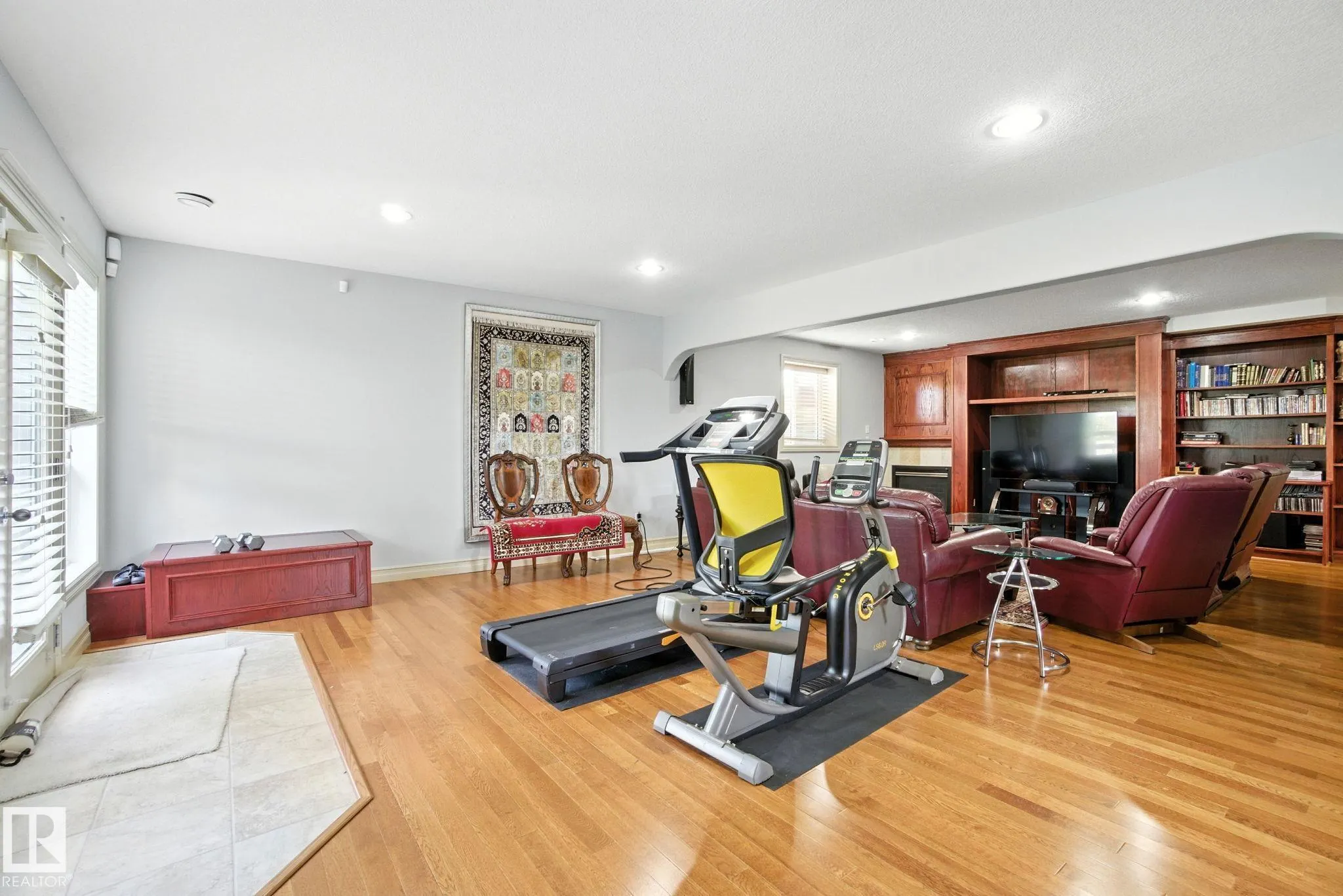 1526 HASWELL Close