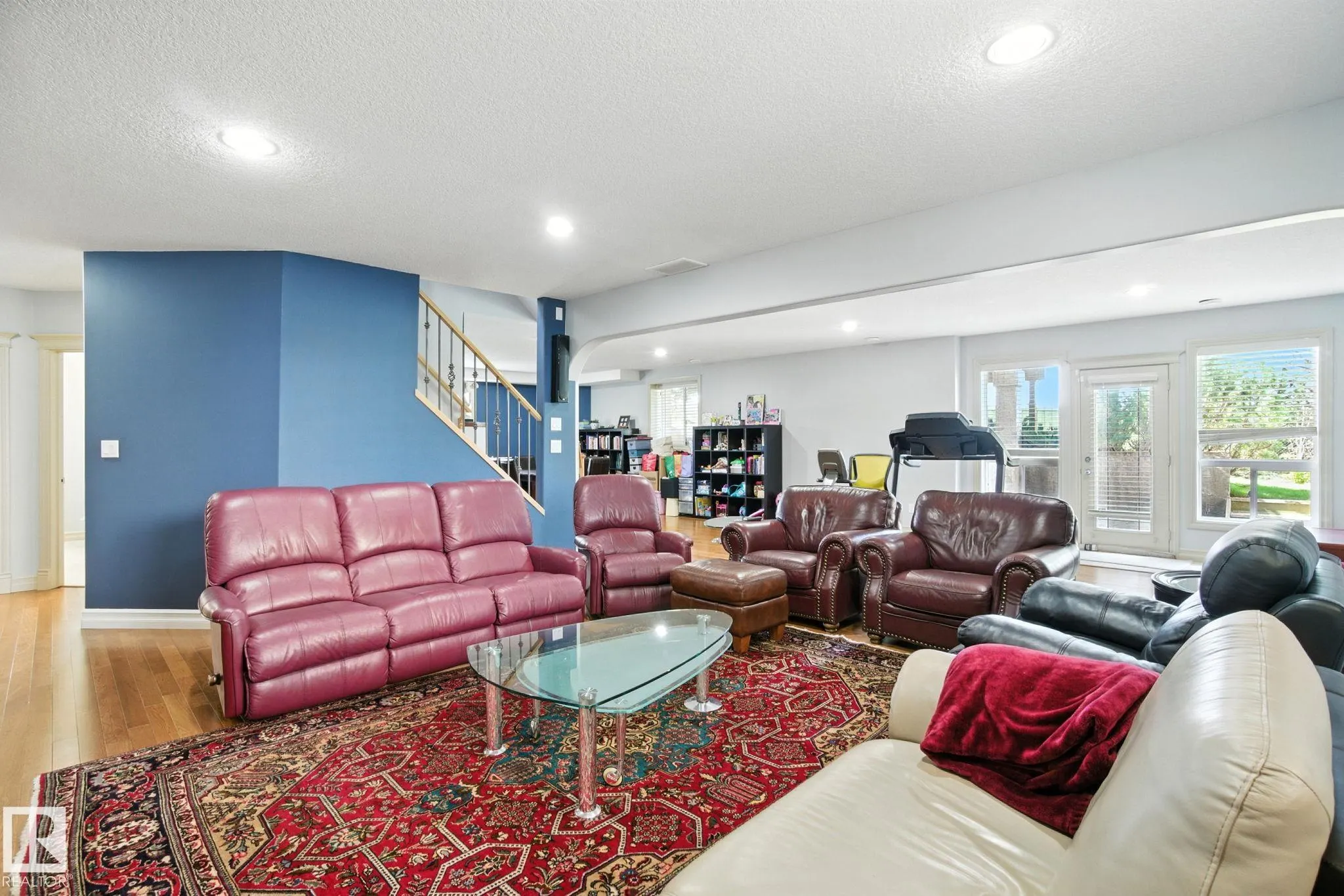 1526 HASWELL Close