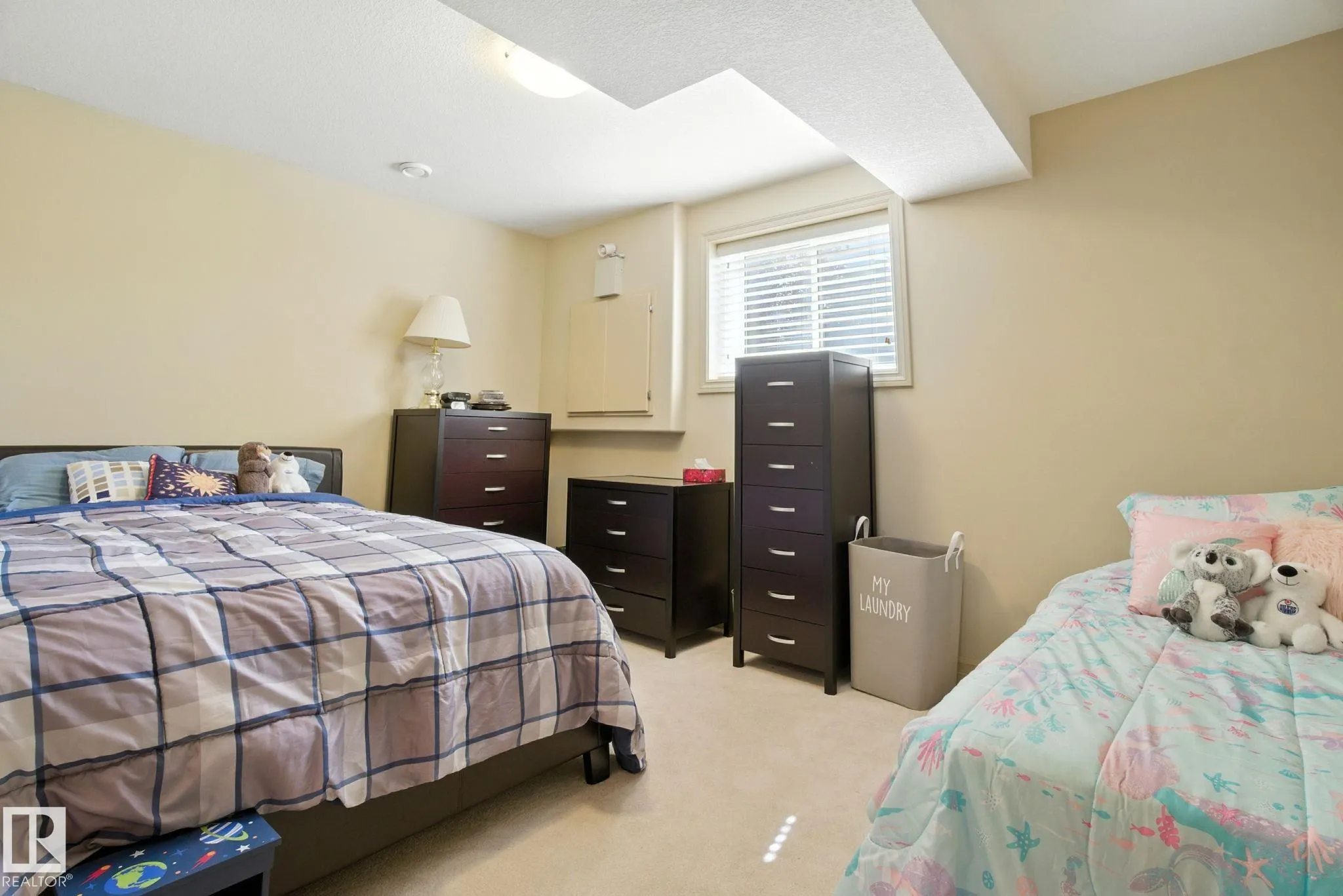 1526 HASWELL Close