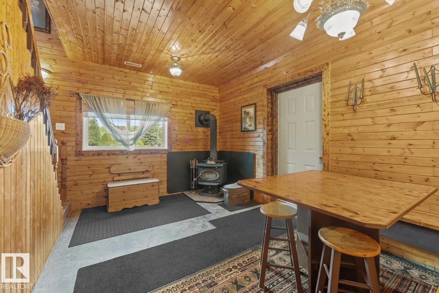 62506 Rge Rd 453