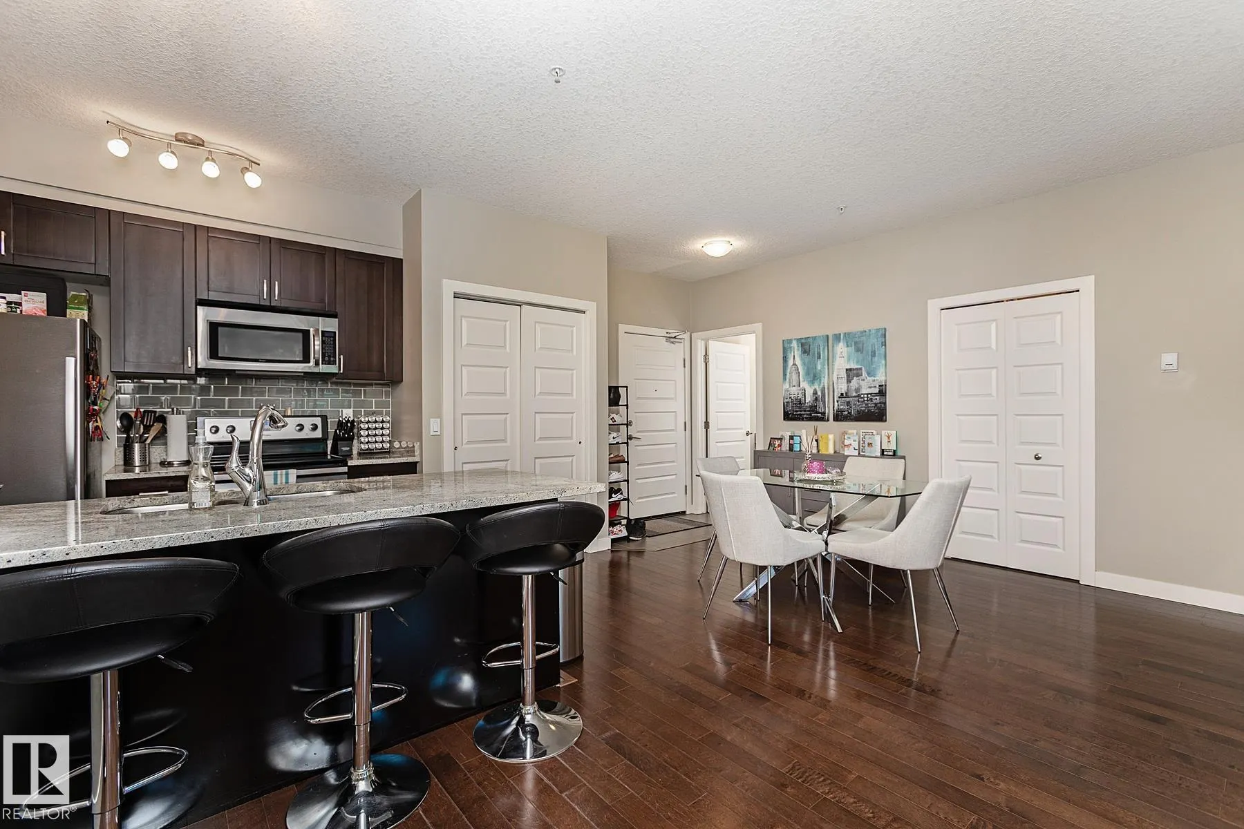 1238 WINDERMERE Way