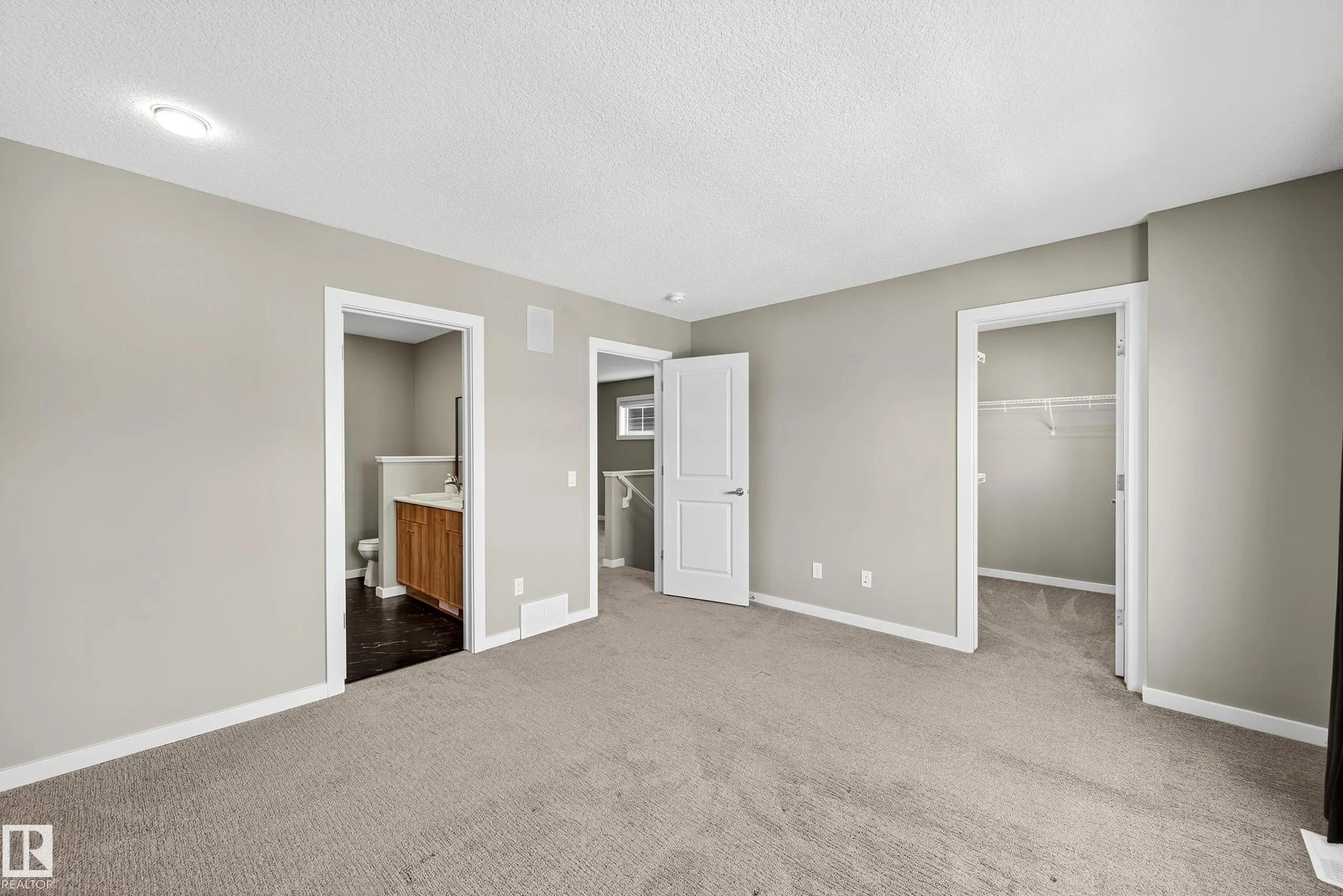 6337 GREENAWAY Avenue
