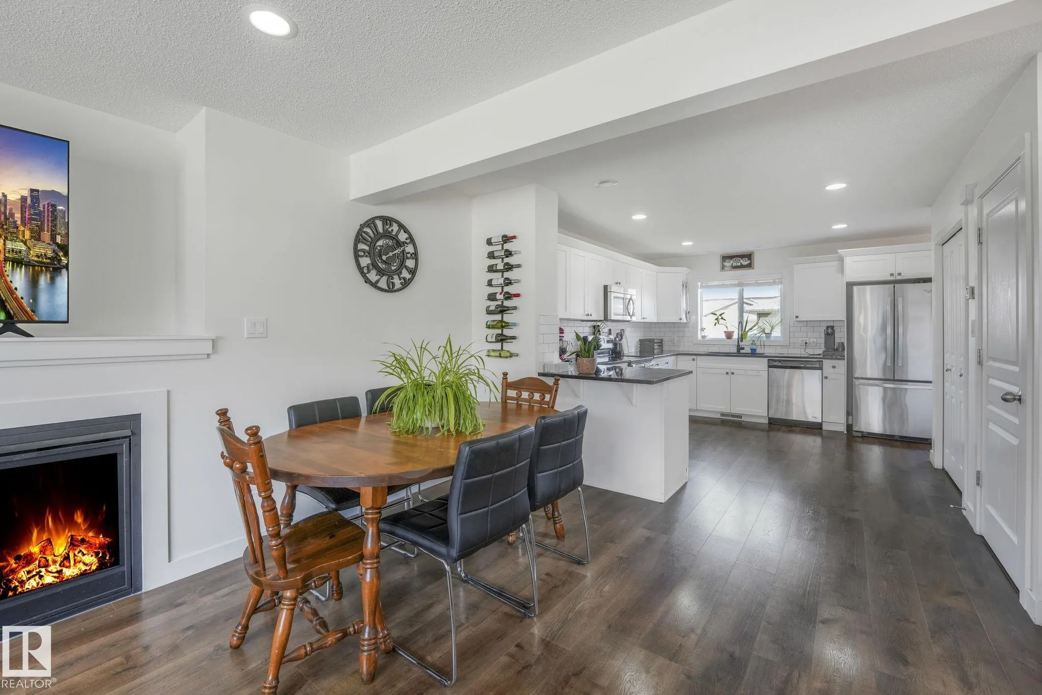28 HOPE Common
