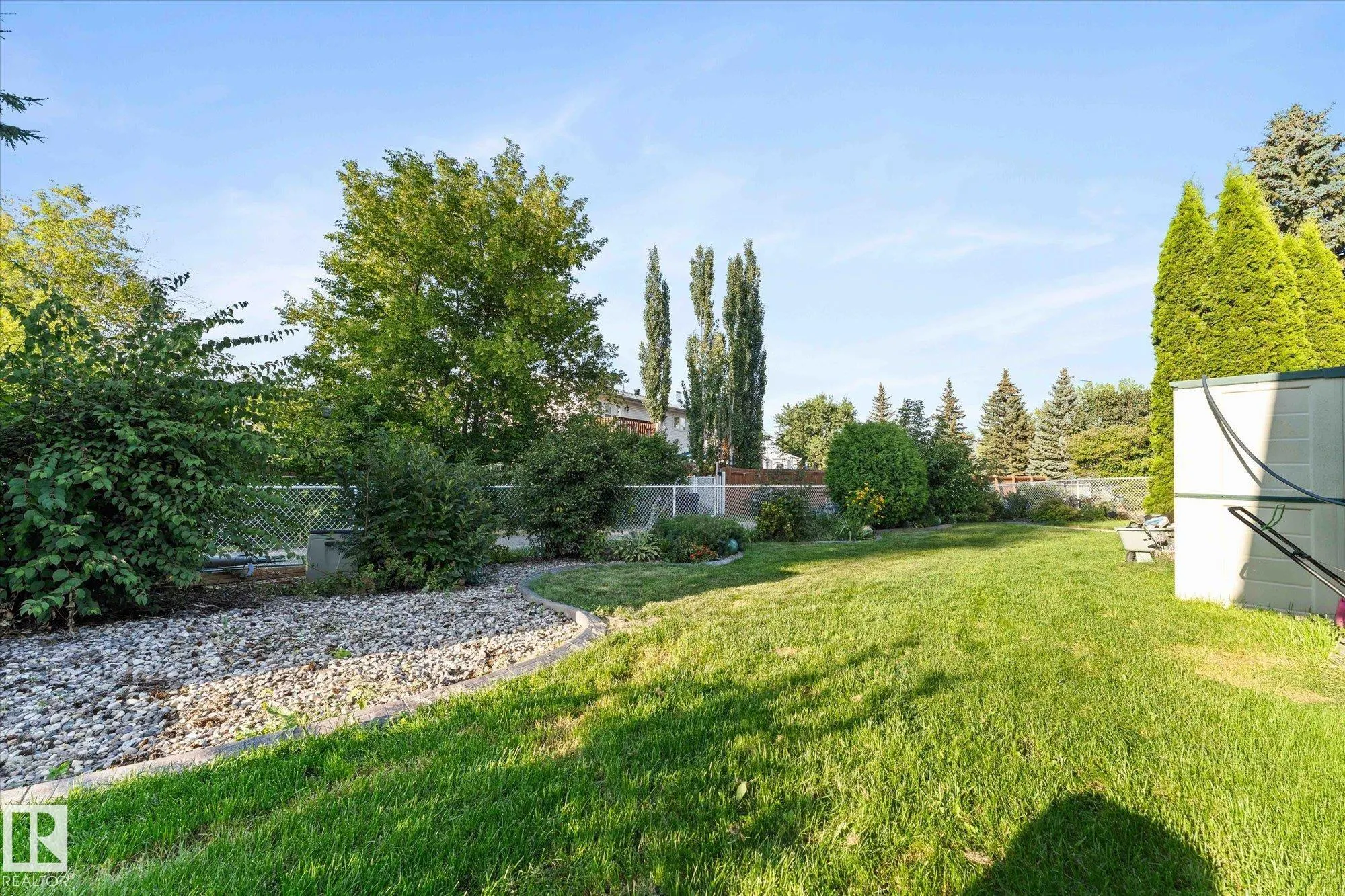 1 MILLER Avenue
