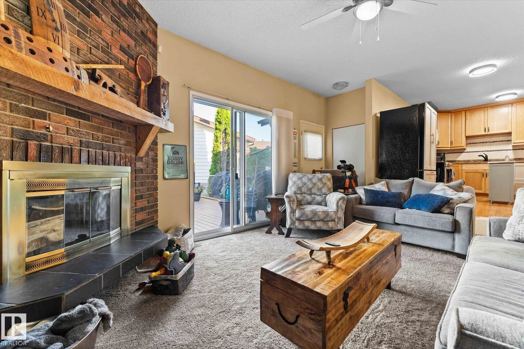 1 MILLER Avenue