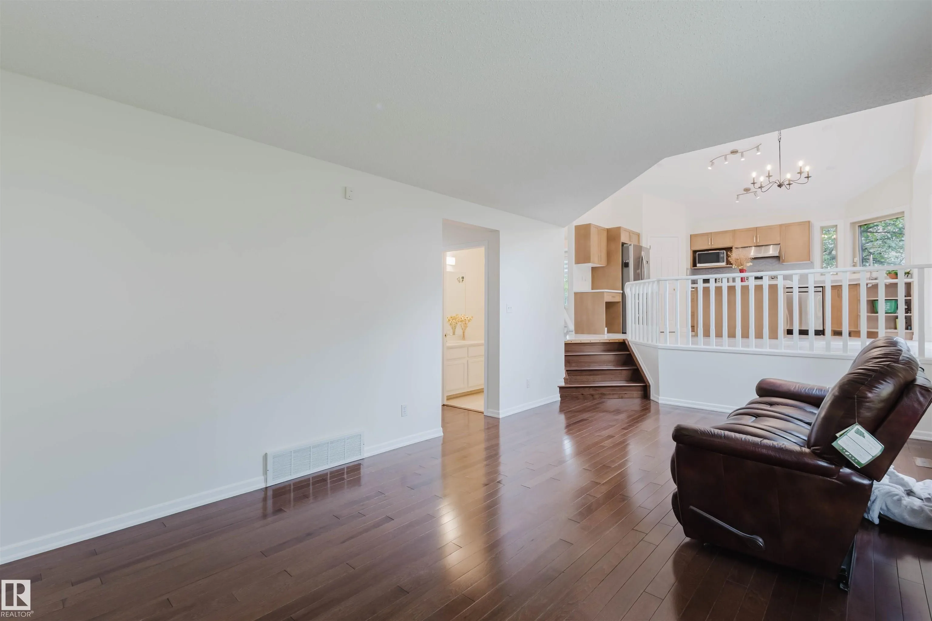 333 BURTON Road