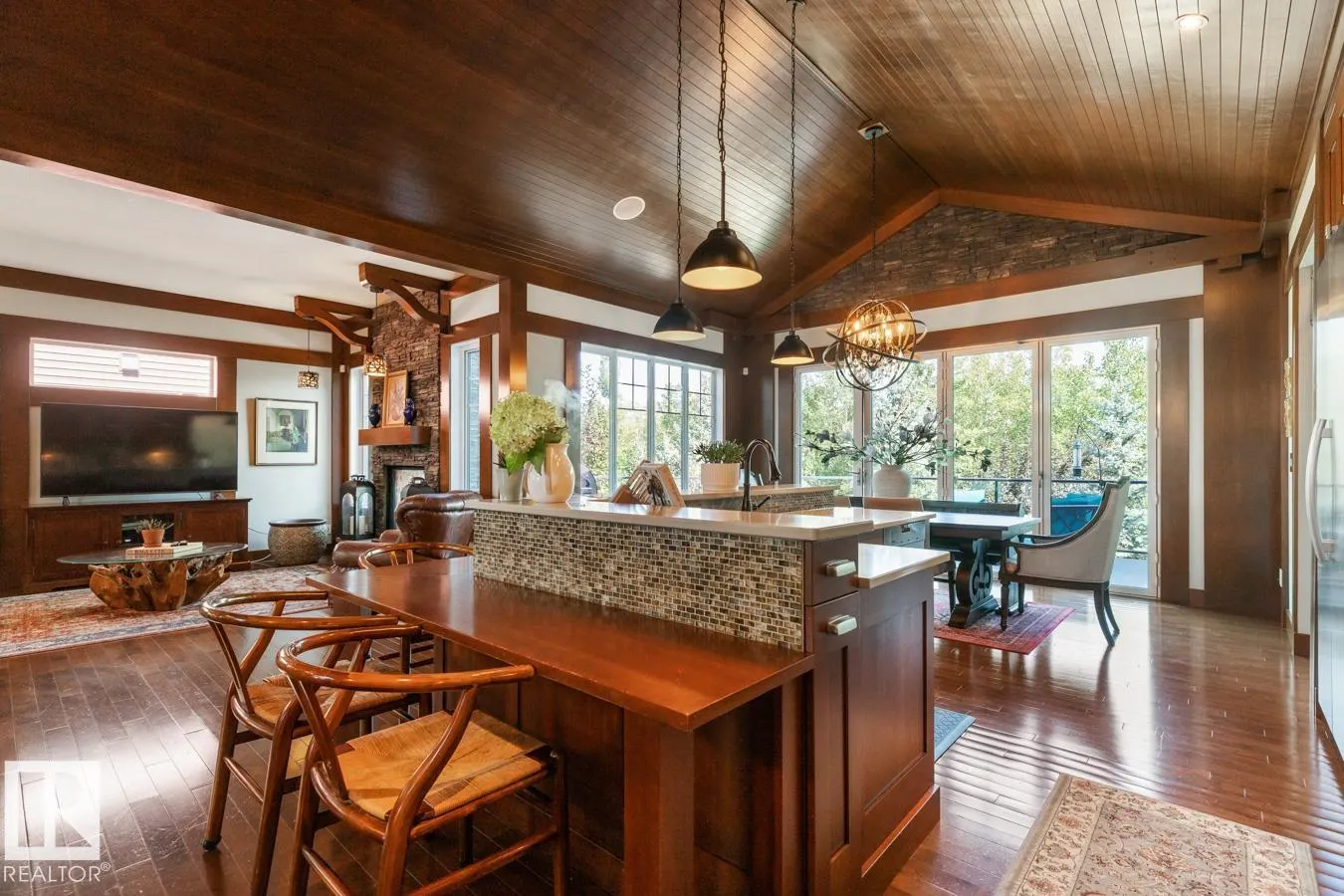 4023 WHISPERING RIVER Drive