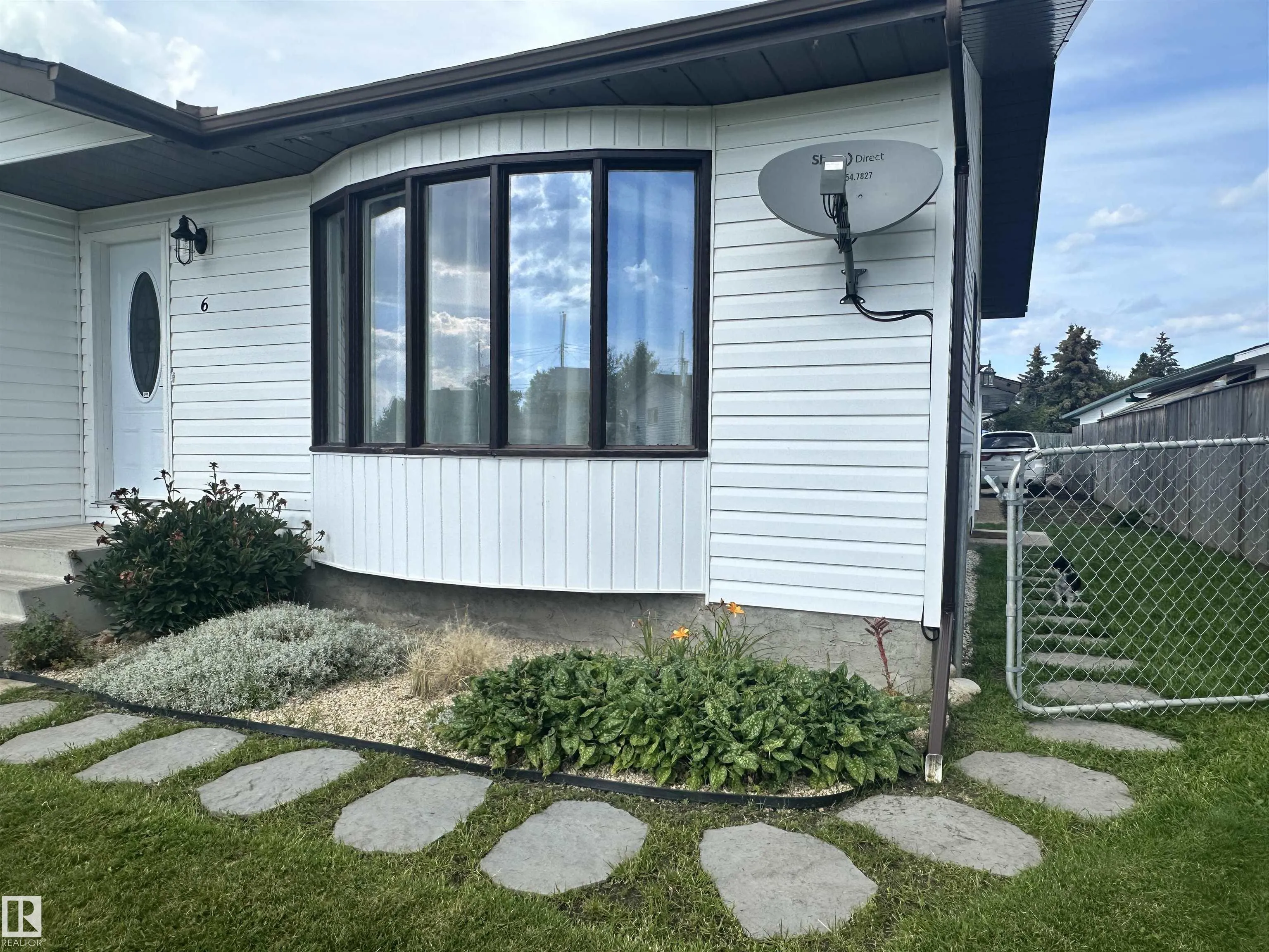 6 ISBISTER Avenue