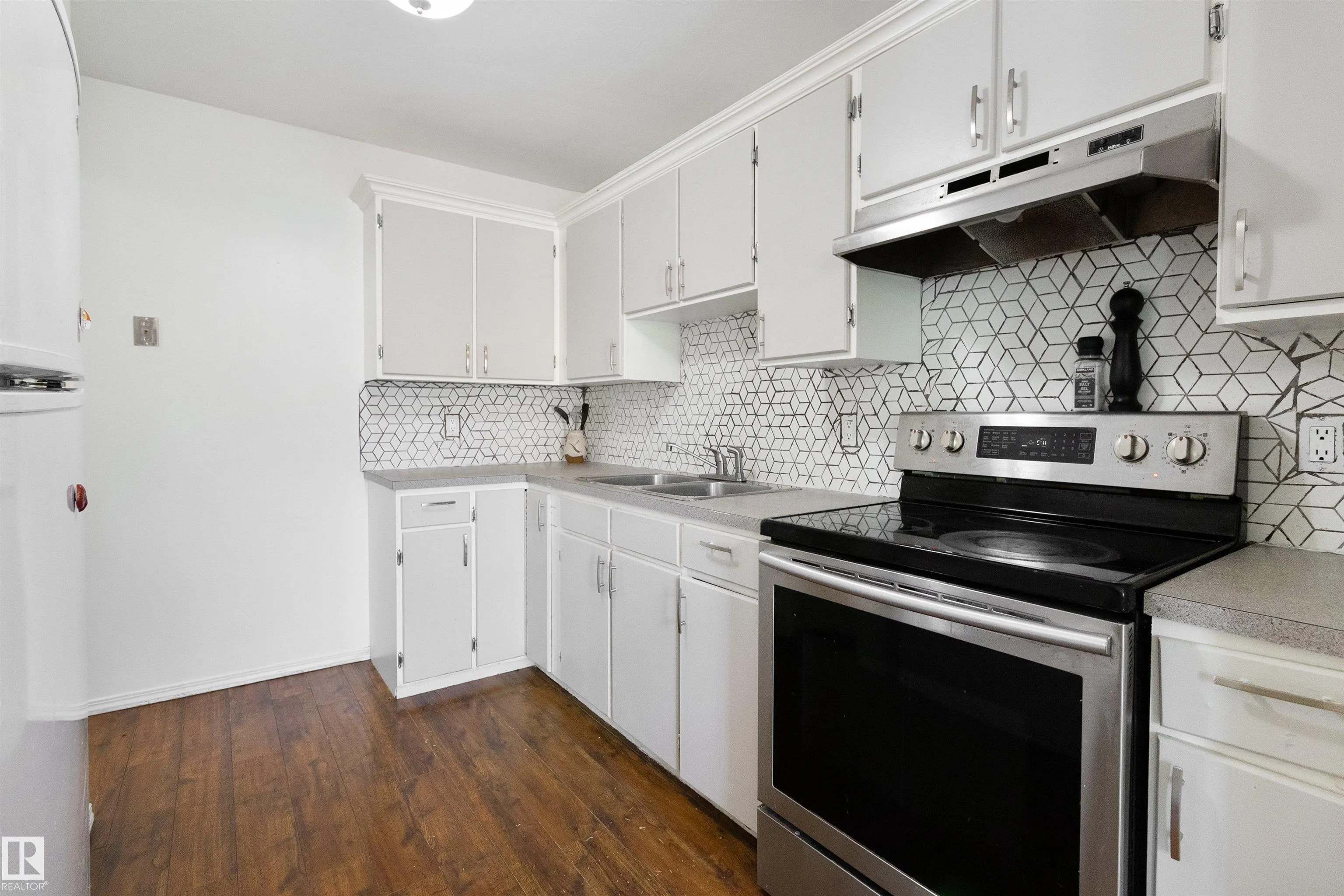 9310 MORINVILLE Drive