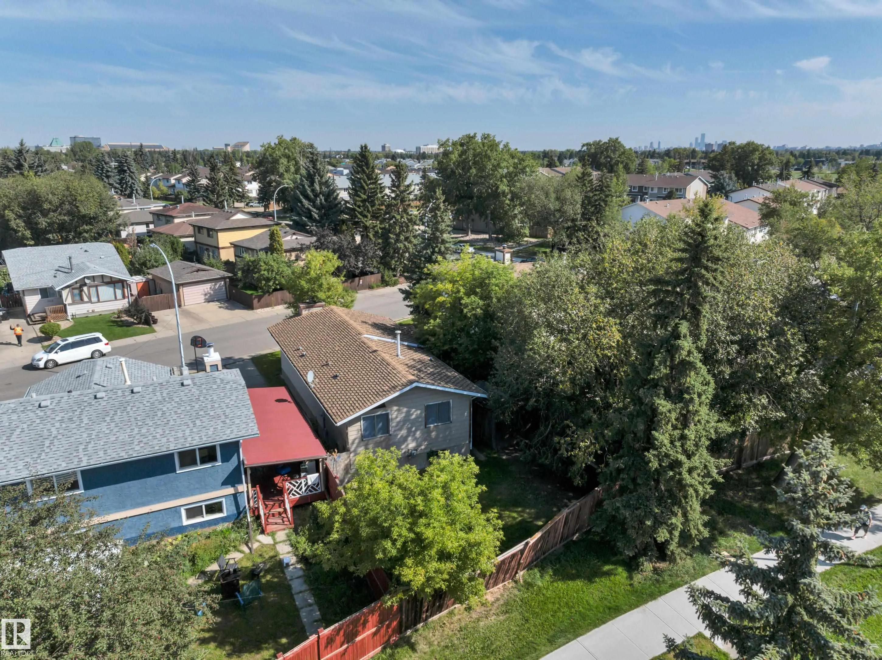 18007 73 Avenue