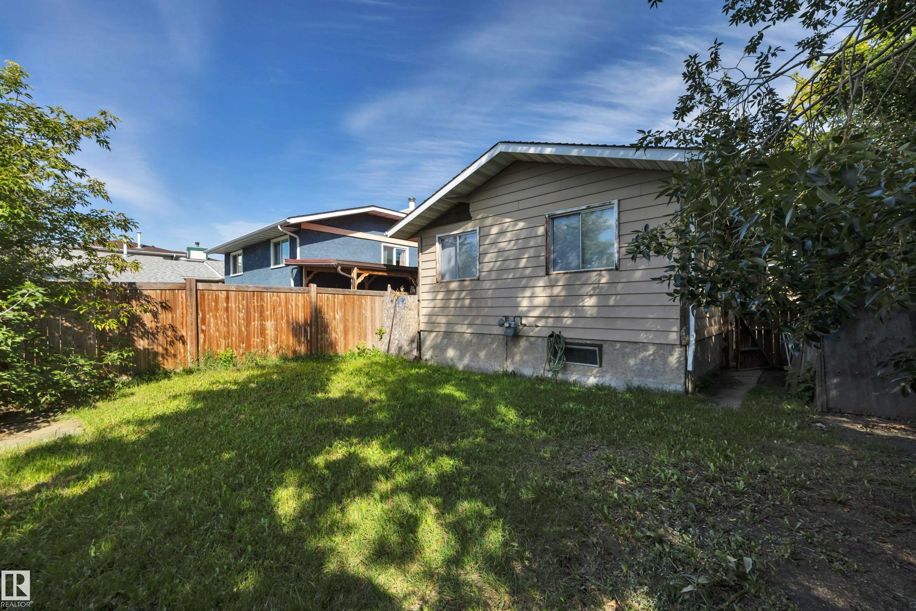 18007 73 Avenue