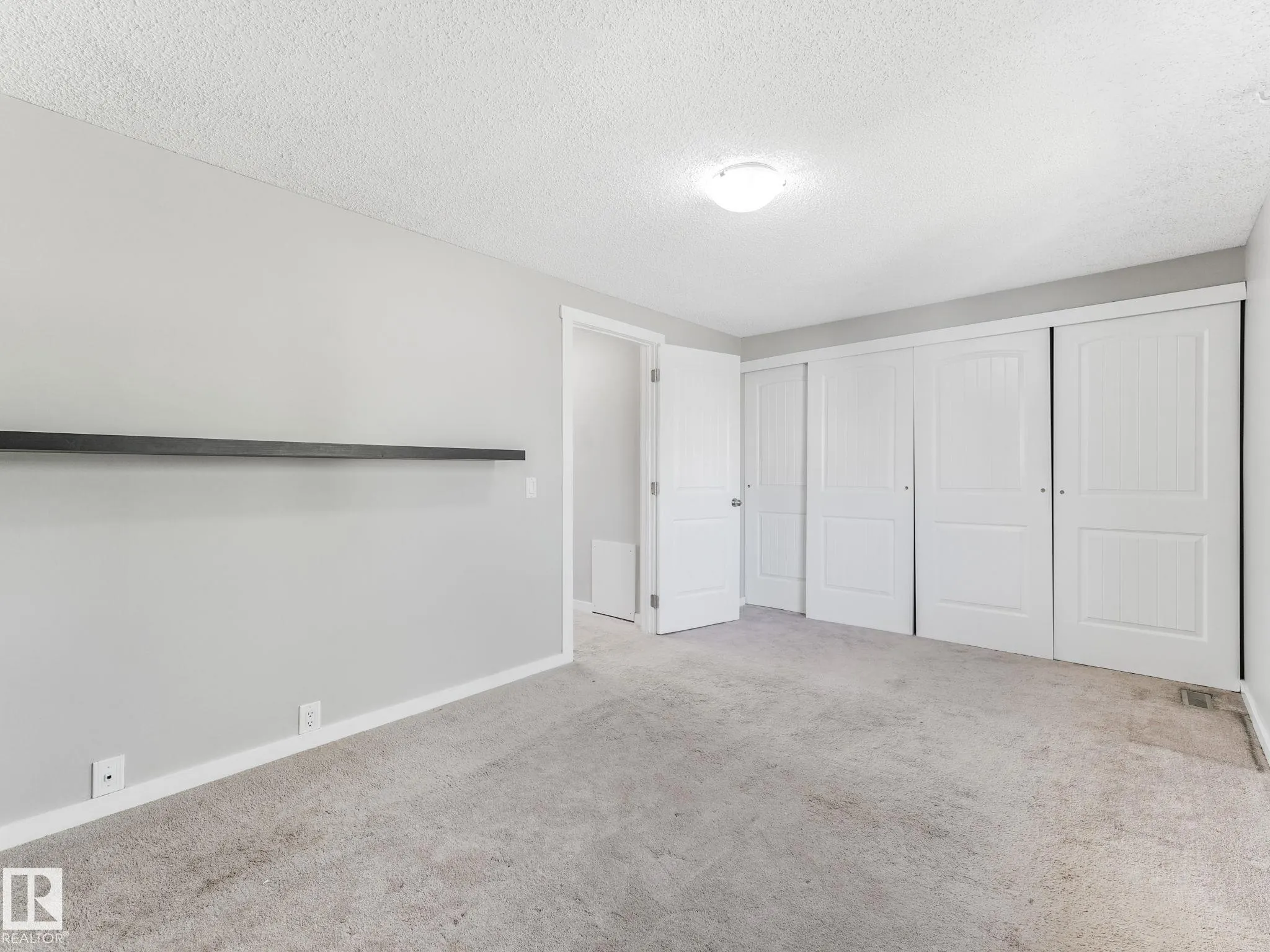 1376 LAKEWOOD Road