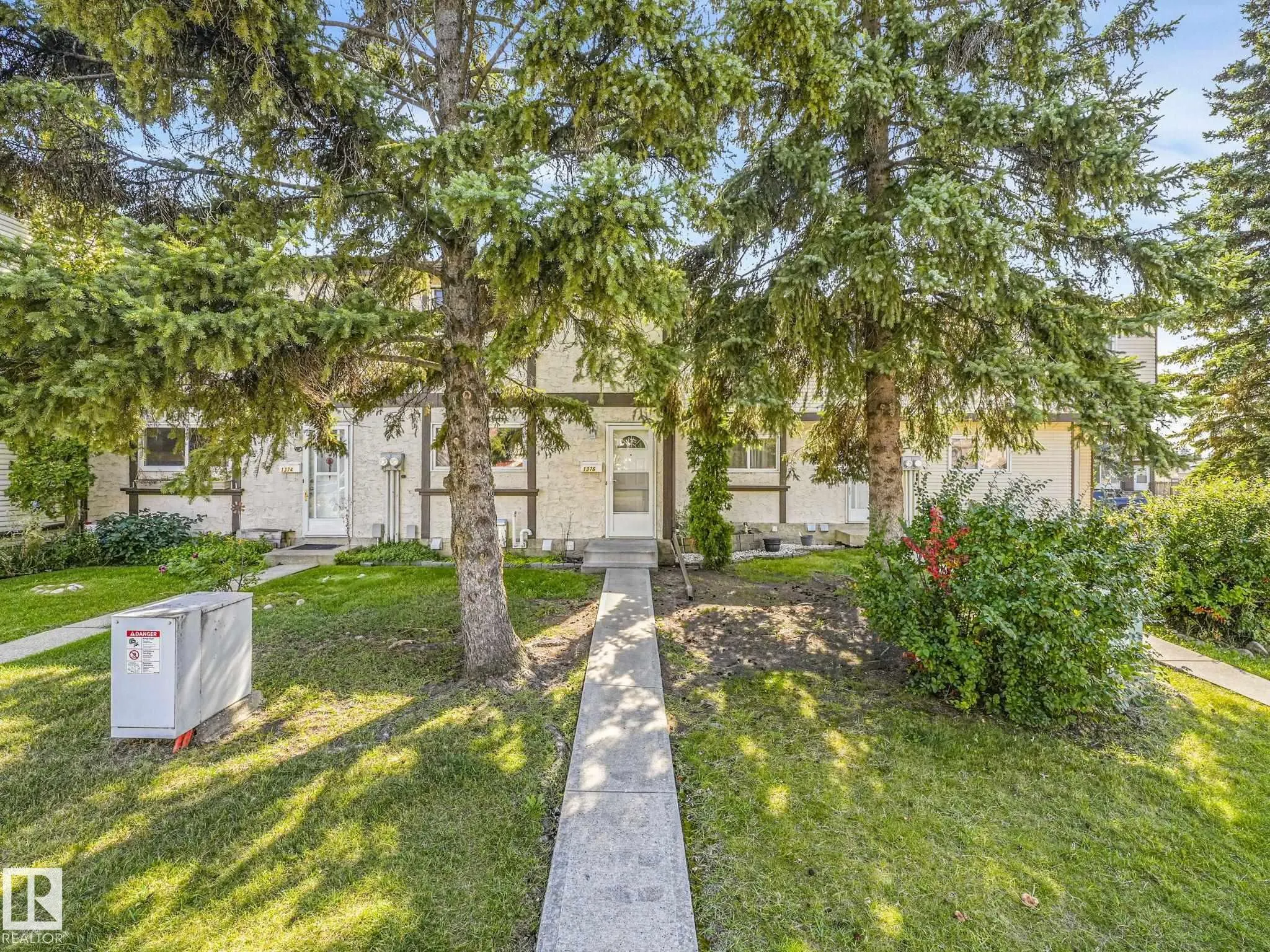 1376 LAKEWOOD Road