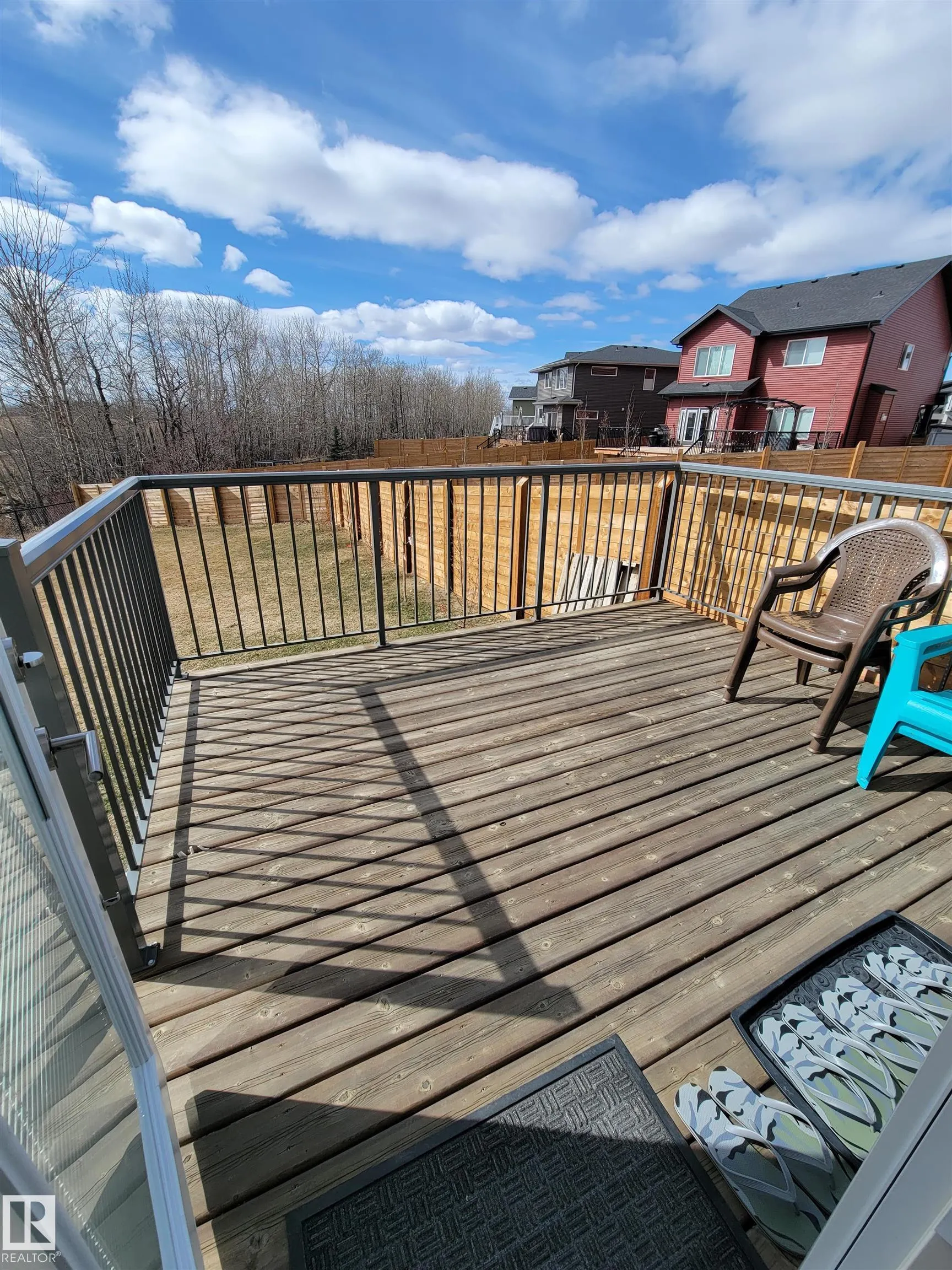 722 Charlesworth Way