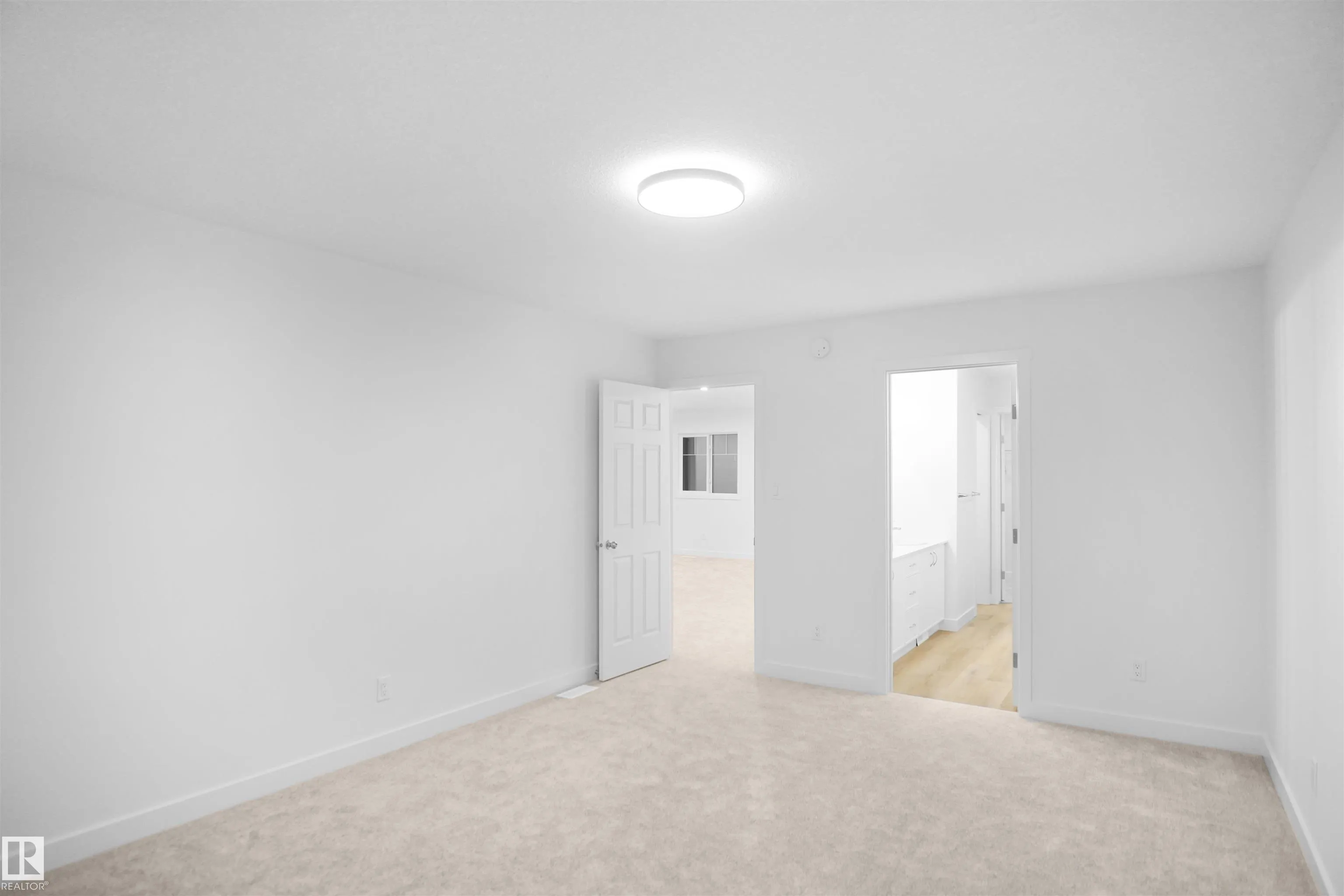 20608 27 Avenue
