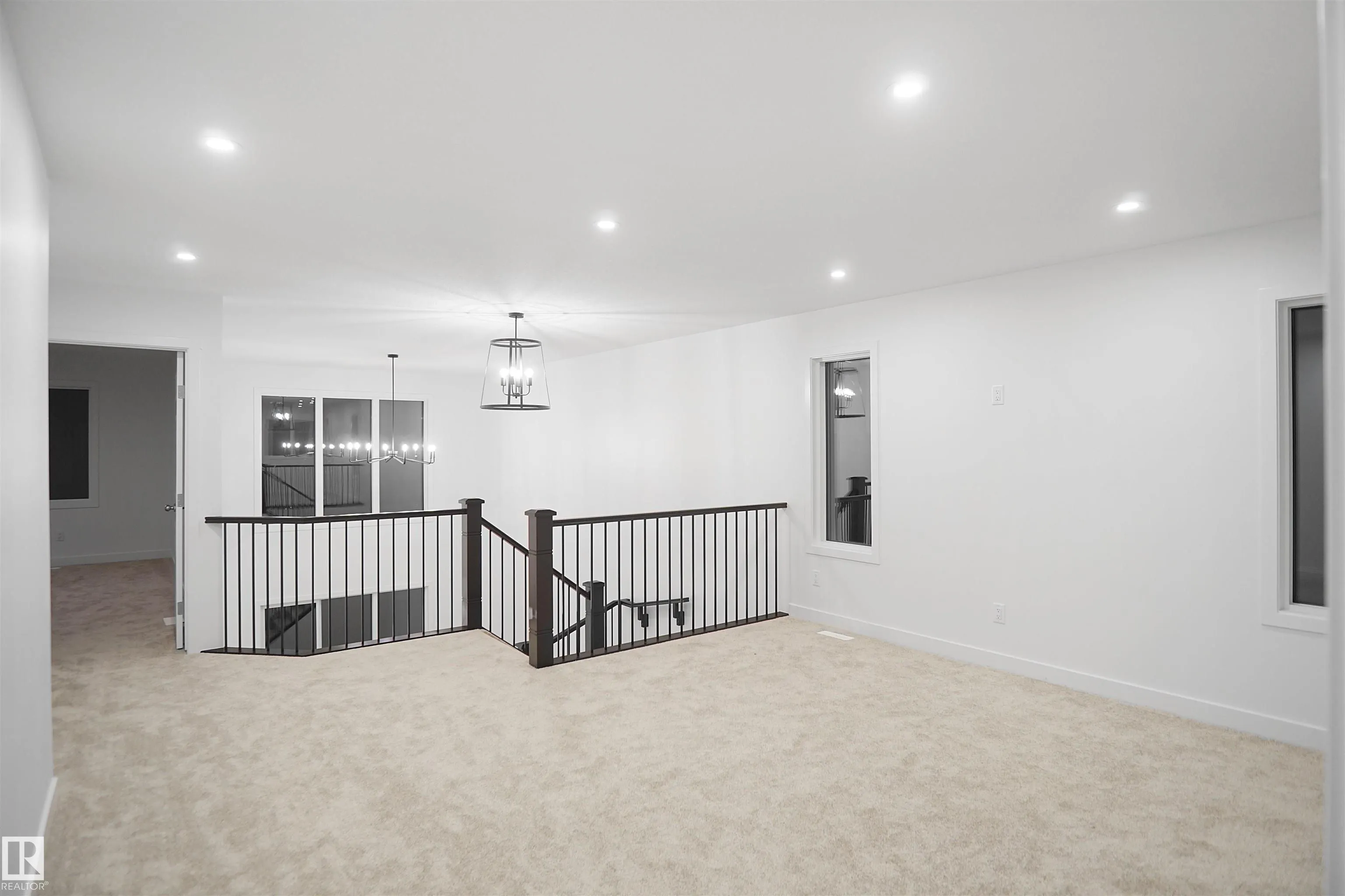 20608 27 Avenue