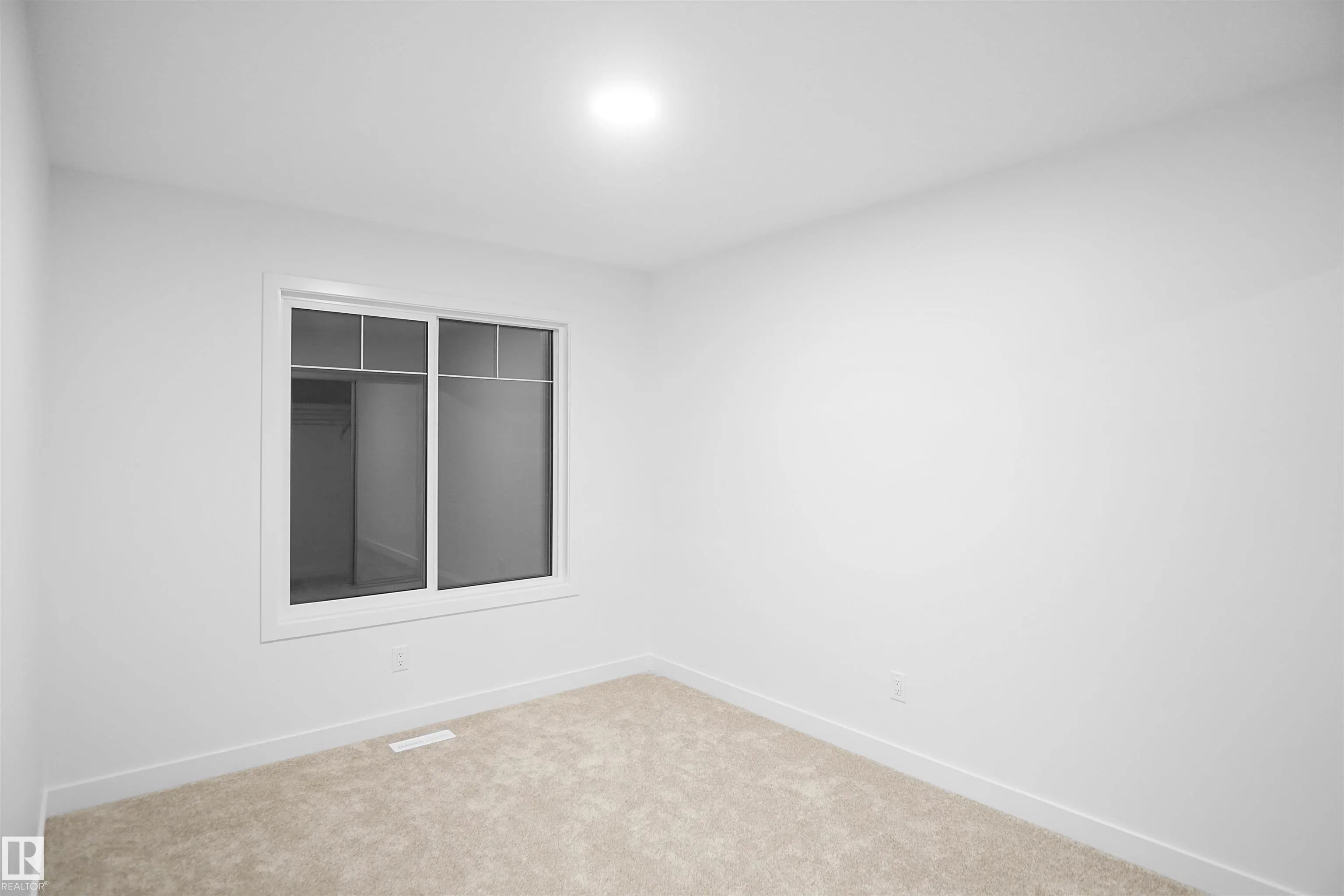 20608 27 Avenue