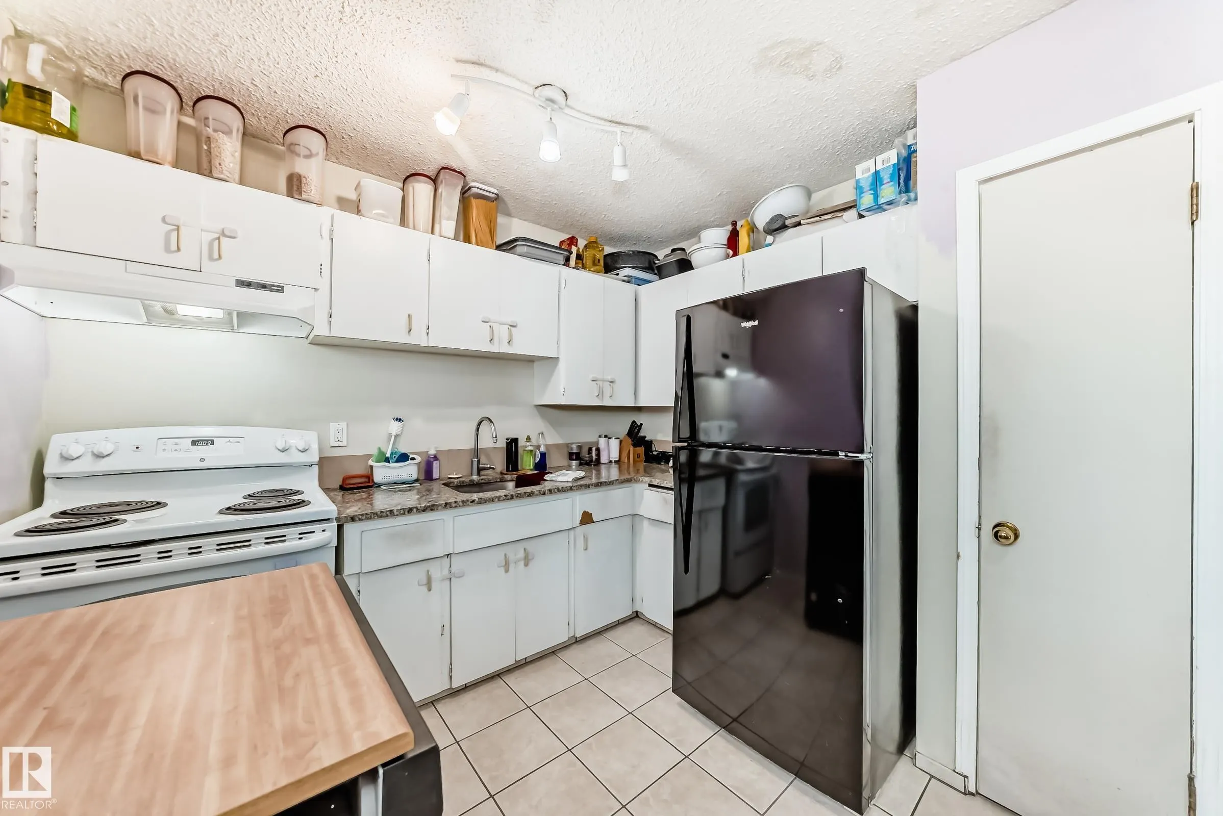 72 Habitat Crescent