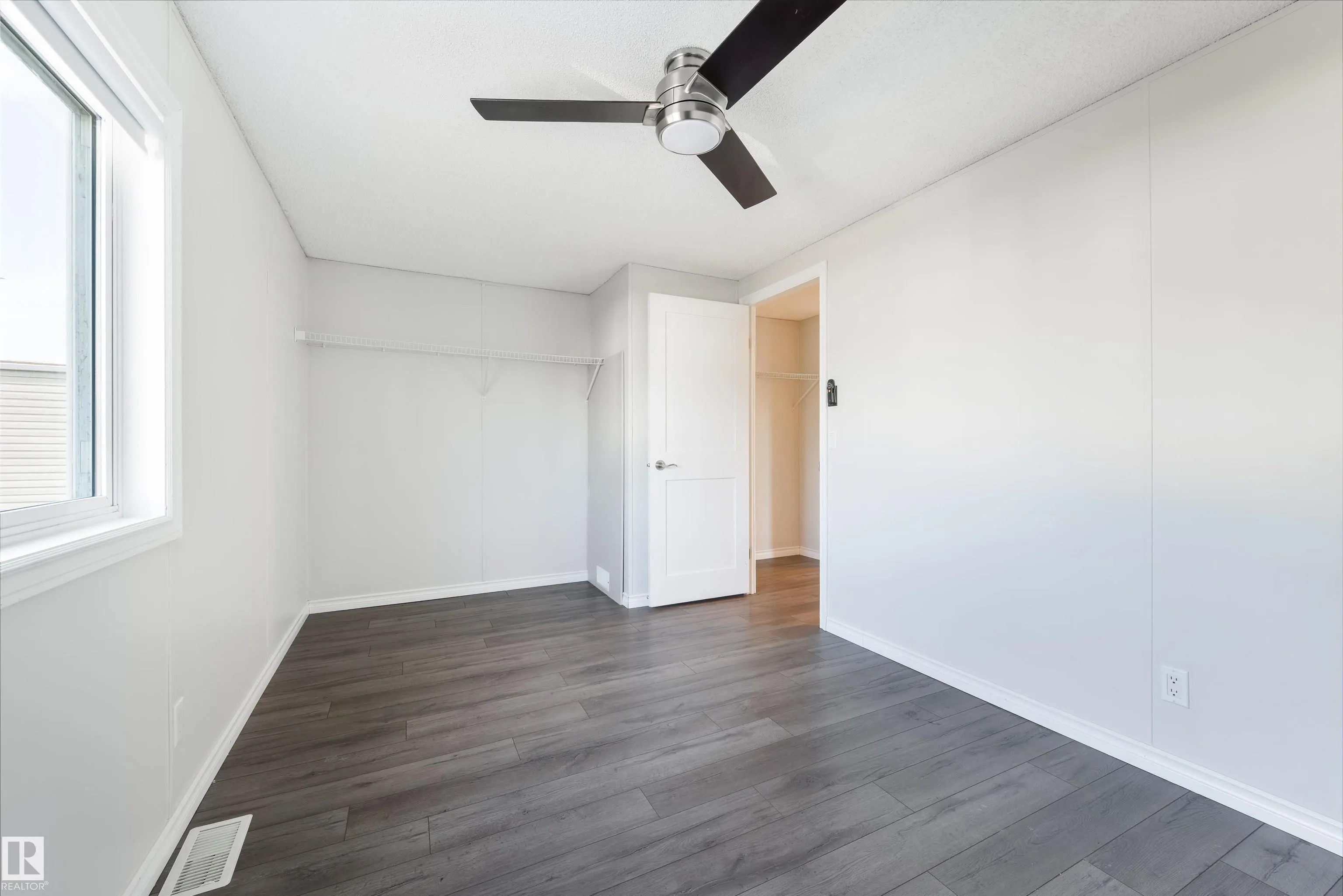 53222 RGE RD 272