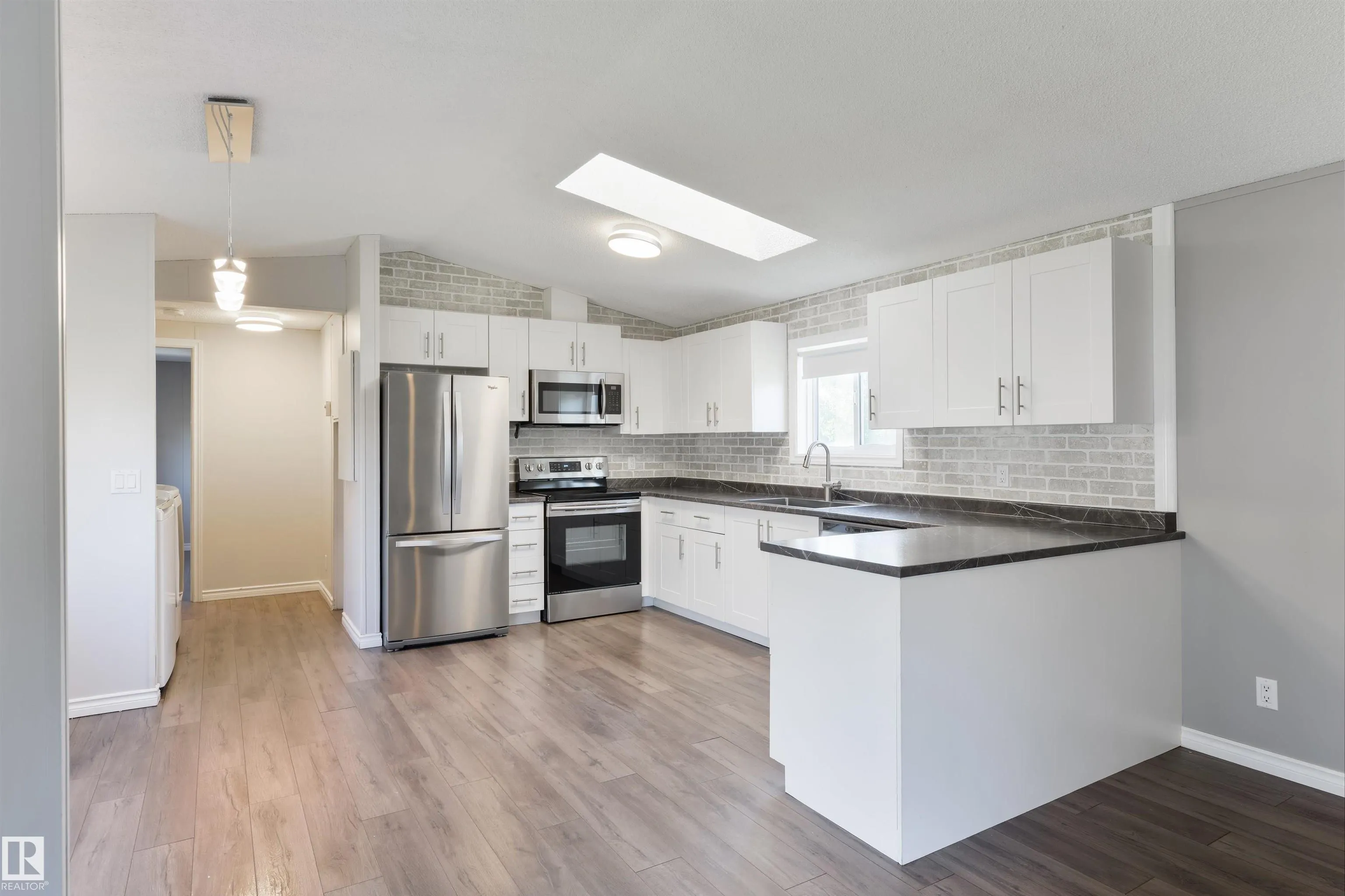 53222 RGE RD 272