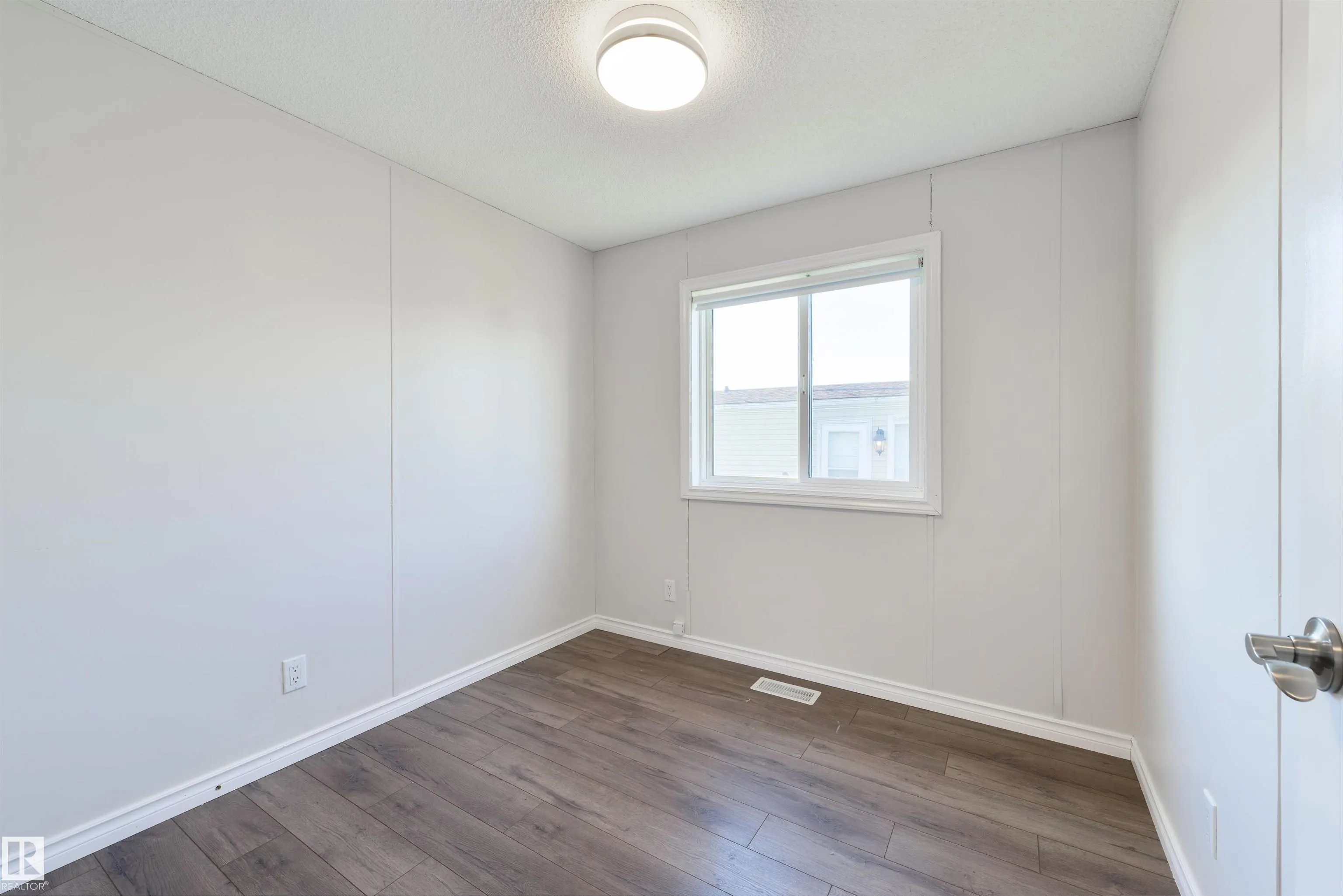 53222 RGE RD 272
