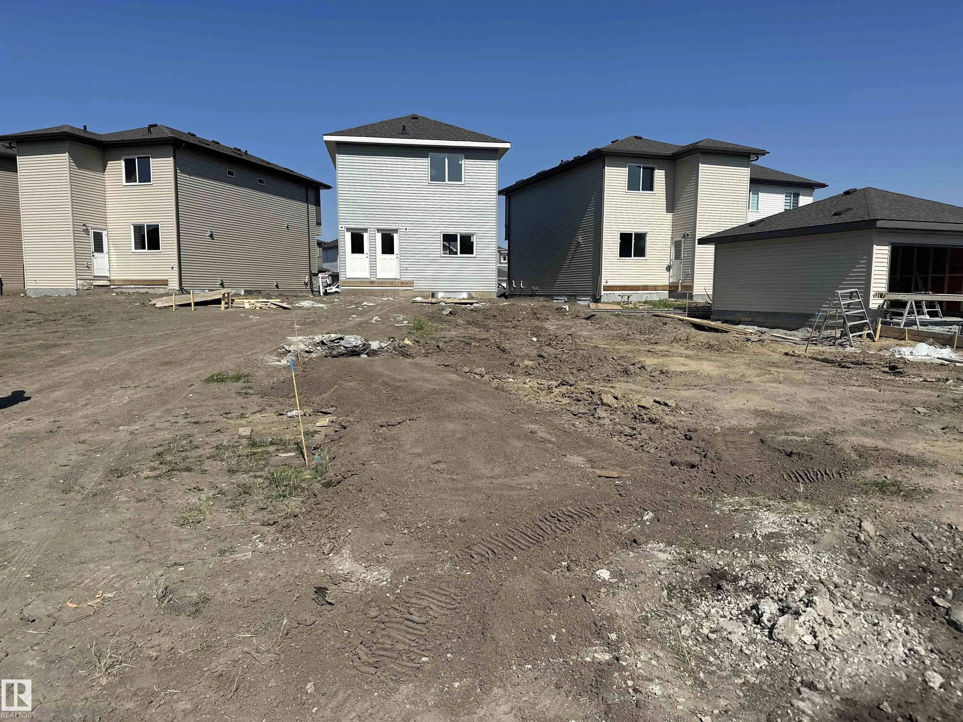 15 SERENO Lane