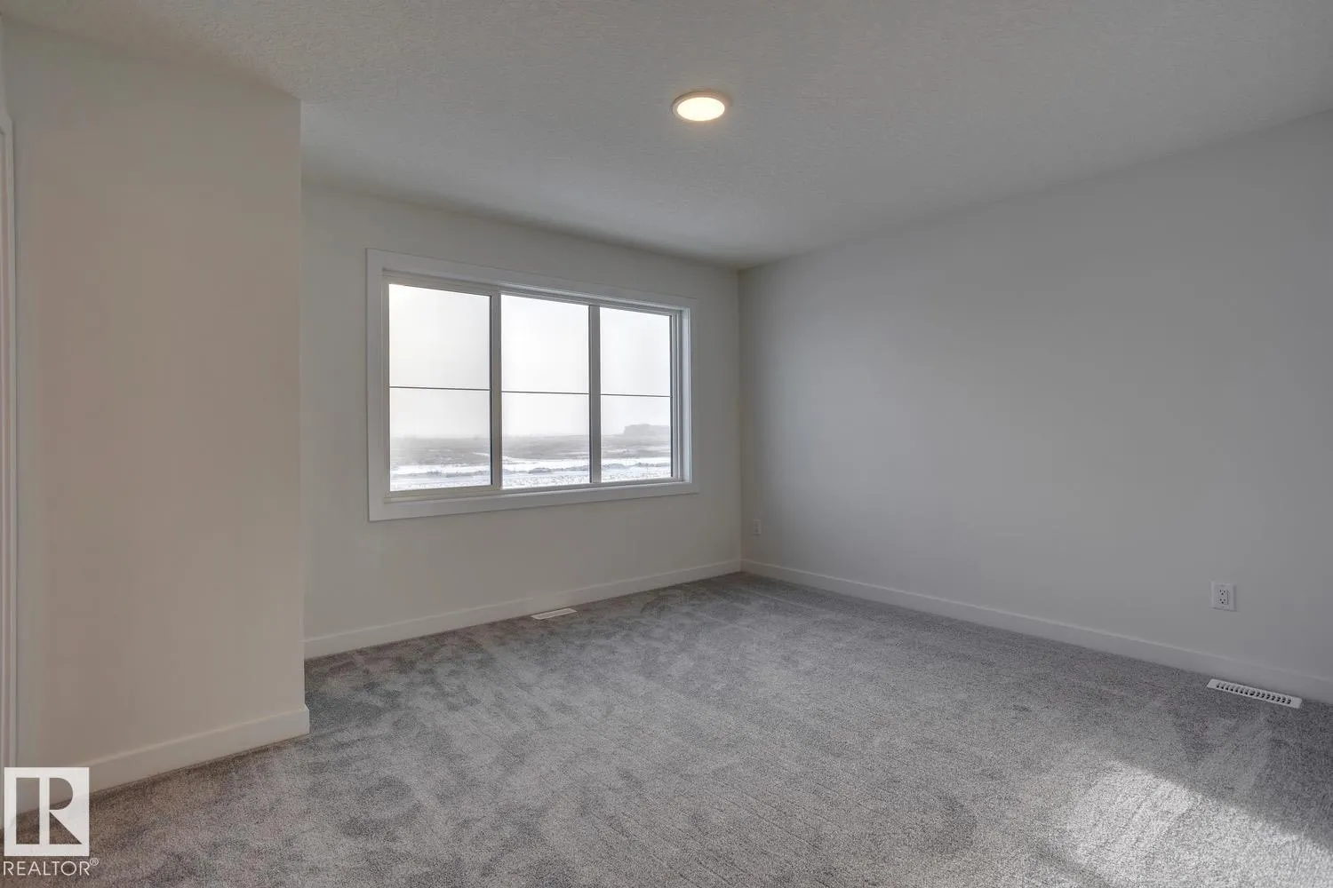 15 SERENO Lane