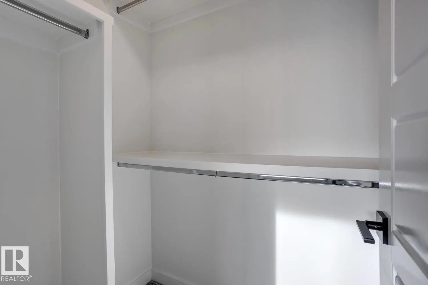 15 SERENO Lane