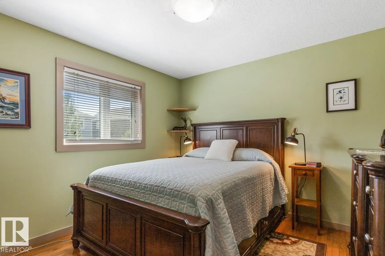 3 PROMENADE Place