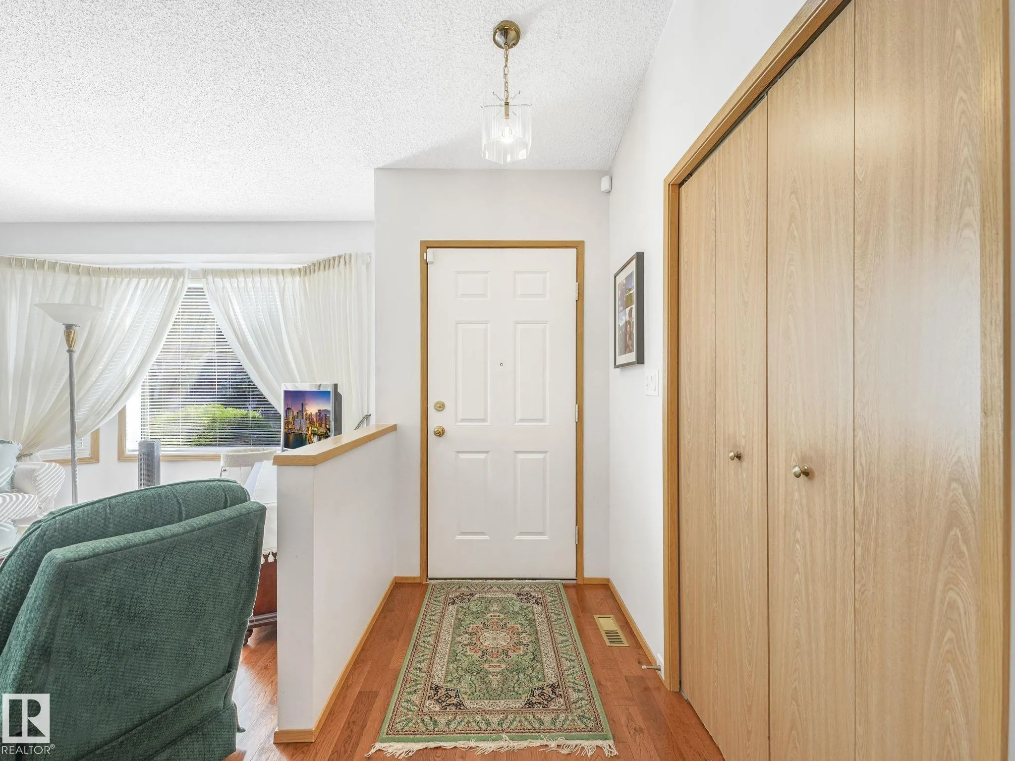 13810 75 Street