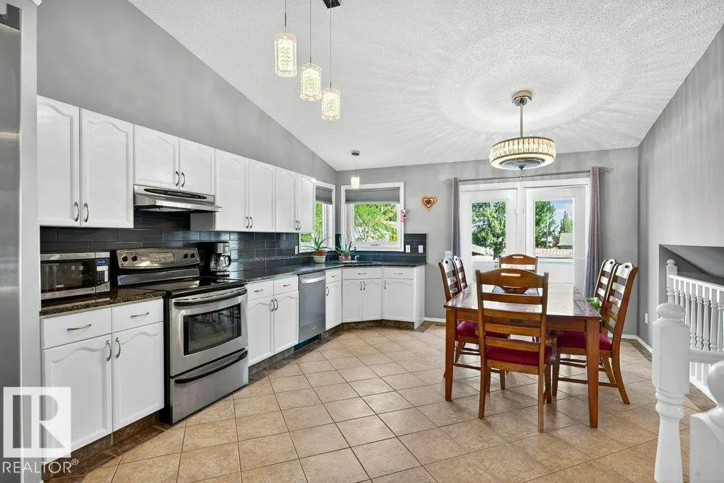 94 LA COSTA FAIRWAY Close