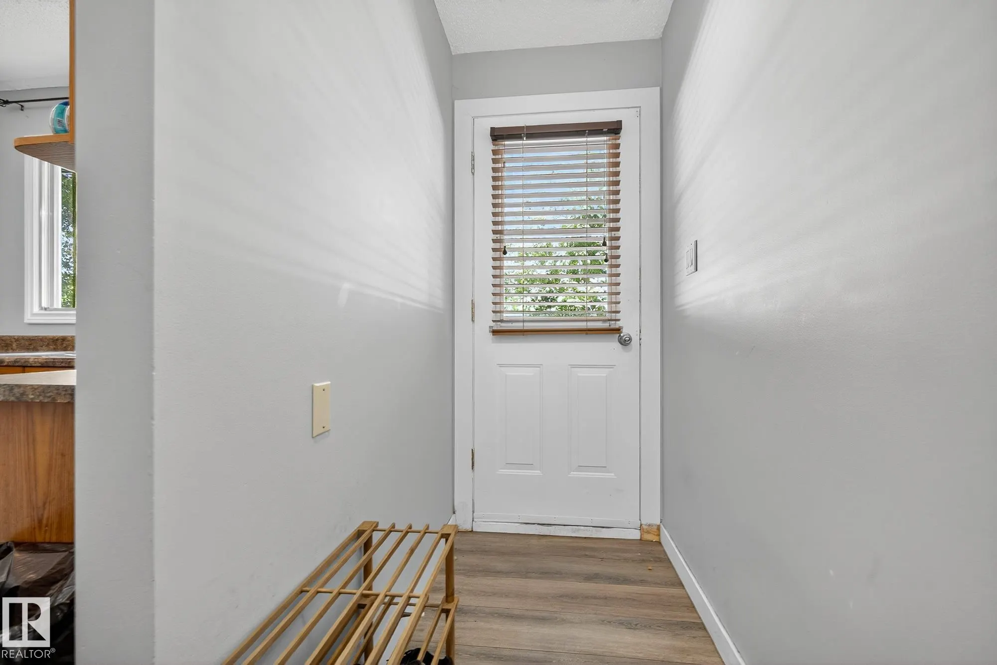 2 FARMSTEAD Avenue