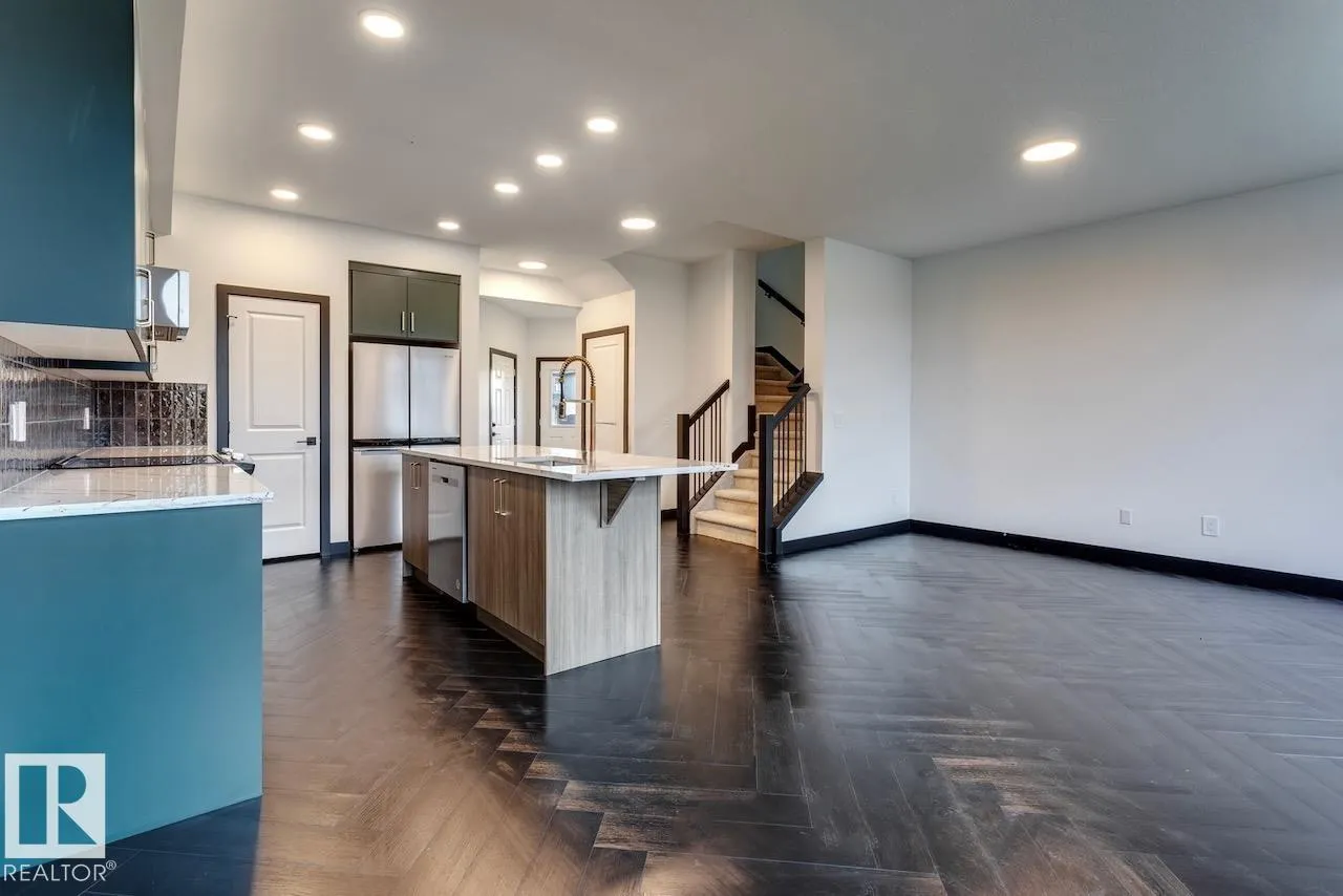 2134 Crossbill Lane