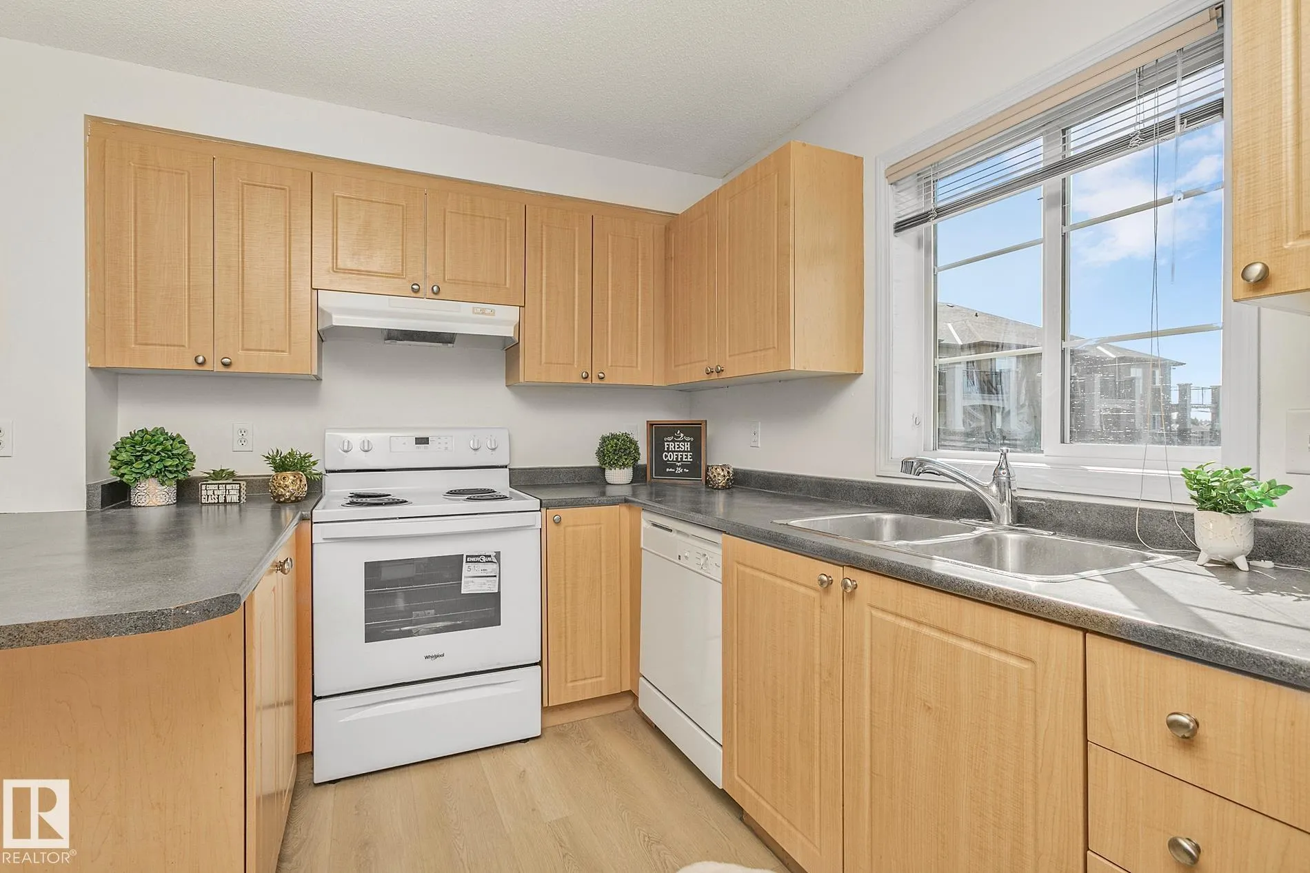 630 MCALLISTER Loop