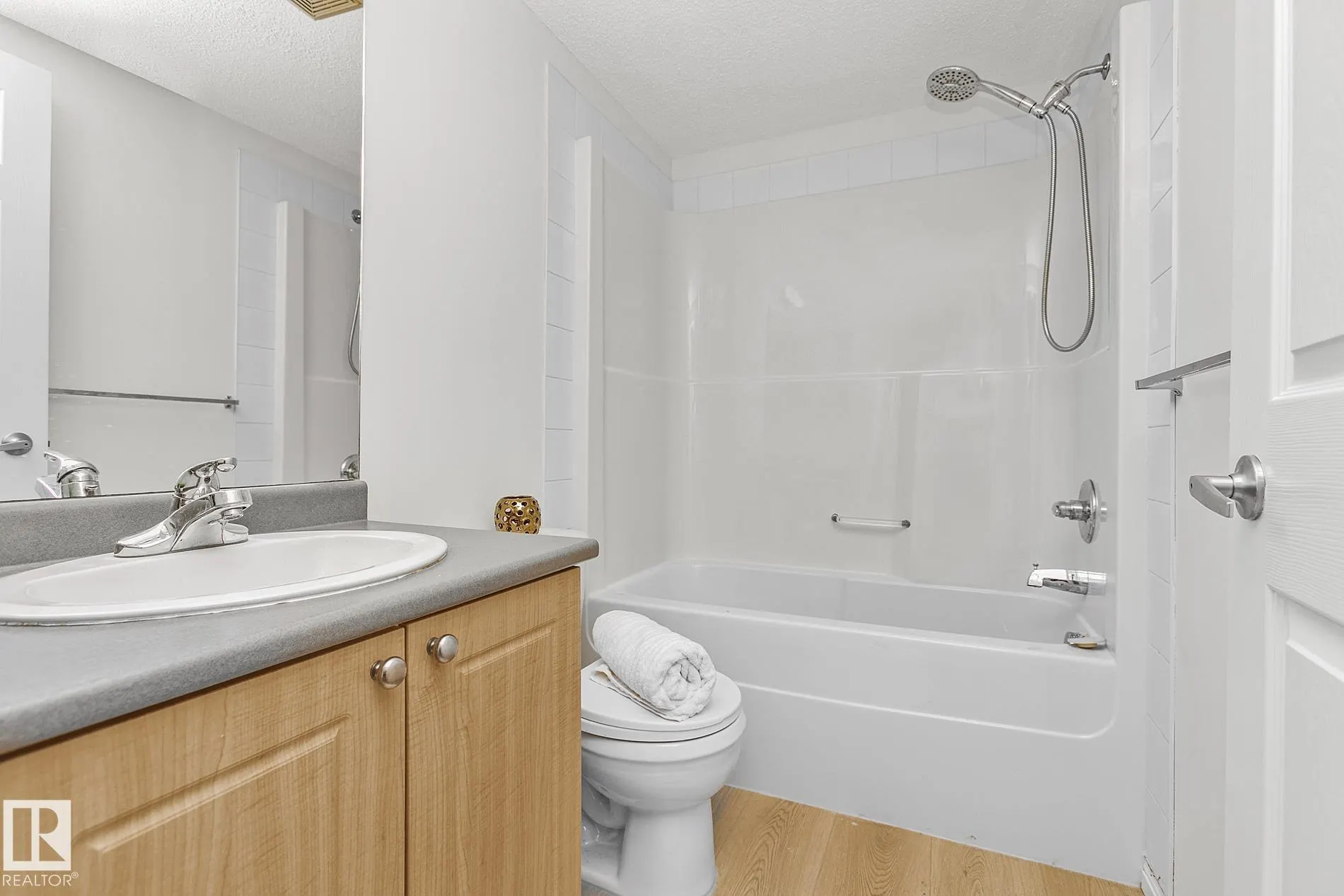 630 MCALLISTER Loop