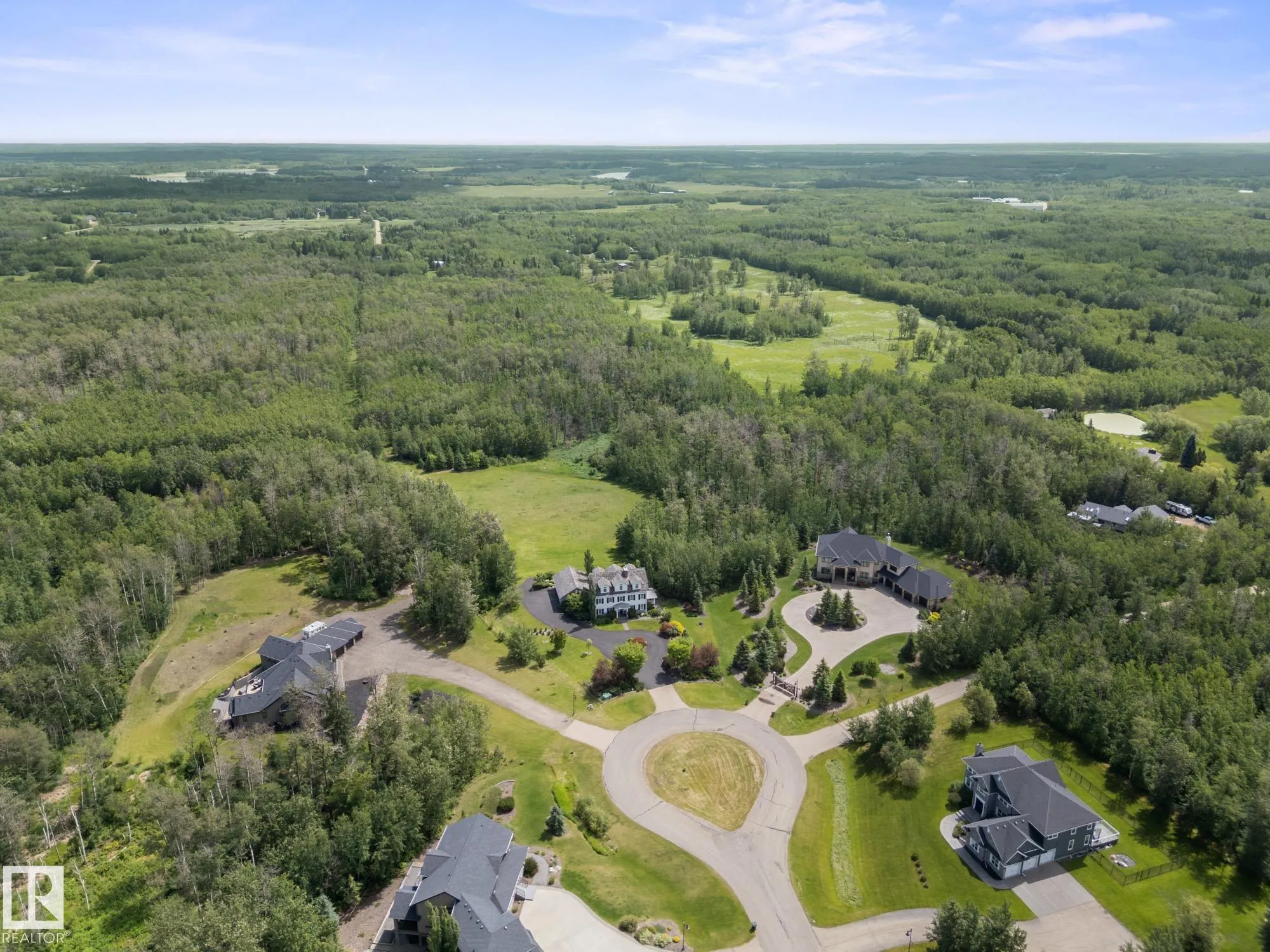 52105 RGE ROAD 225