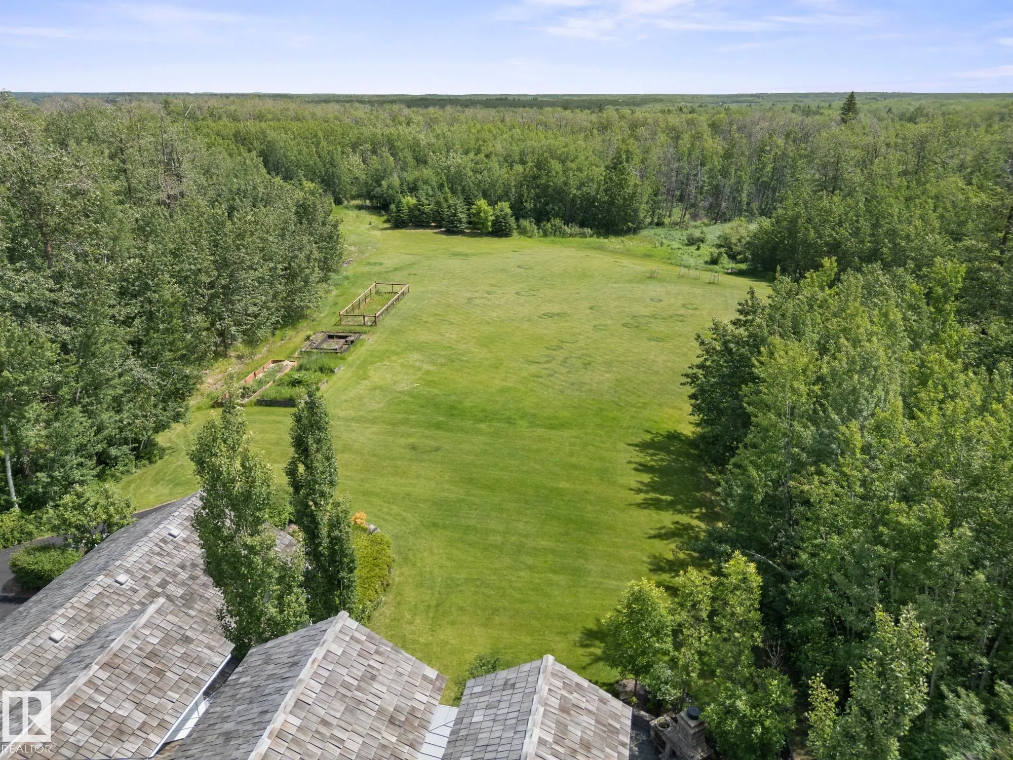 52105 RGE ROAD 225