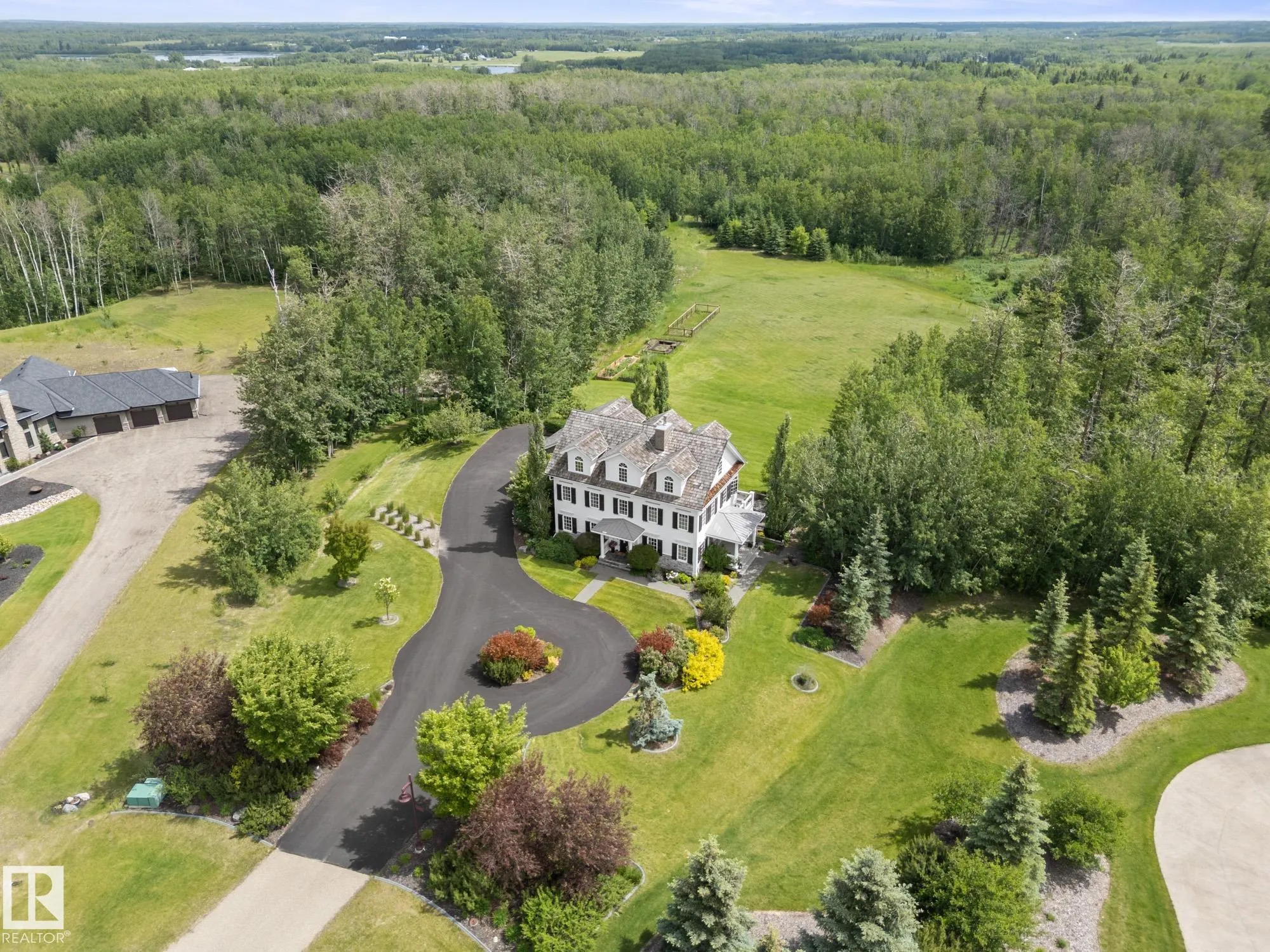 52105 RGE ROAD 225