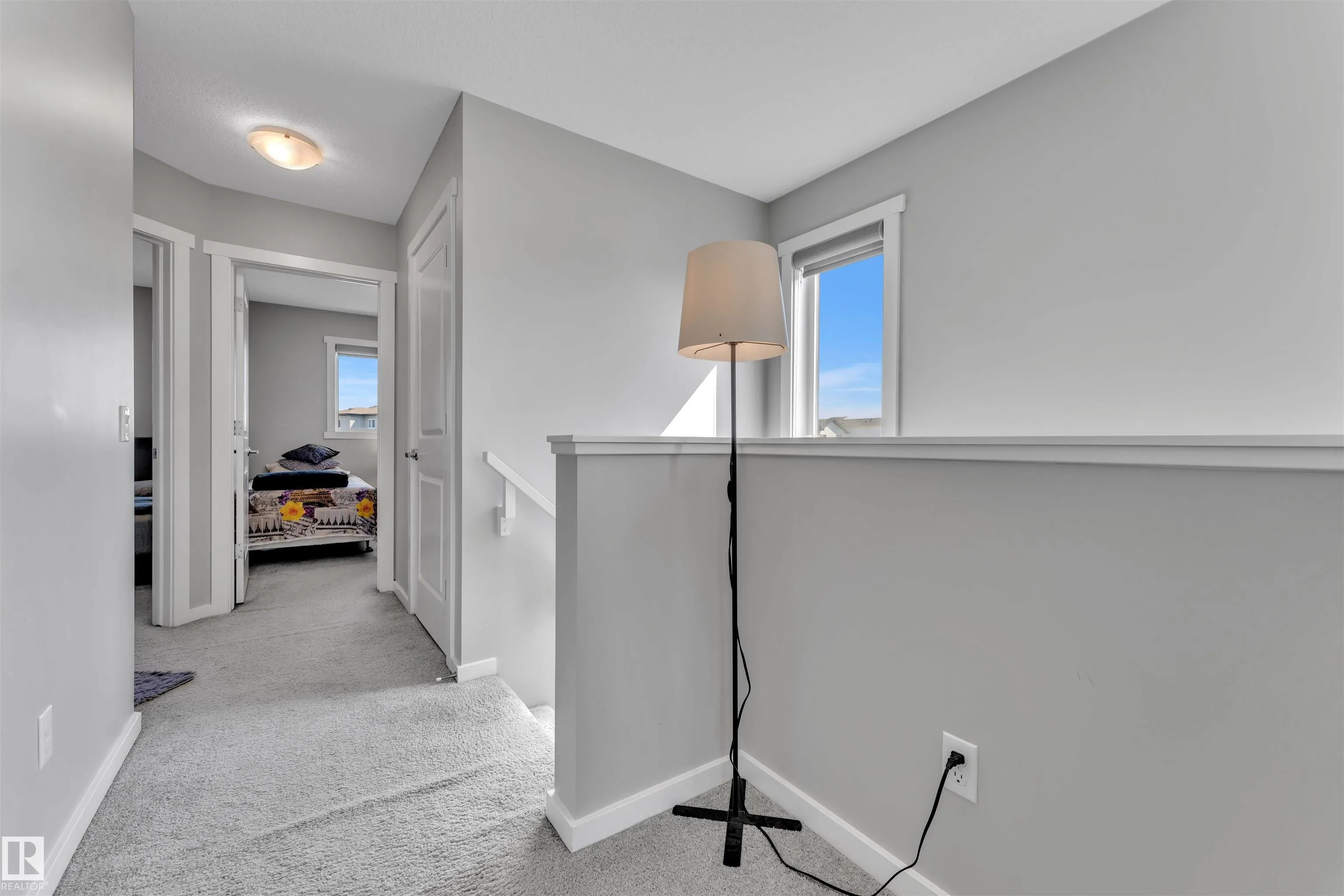 2637 MAPLE Way