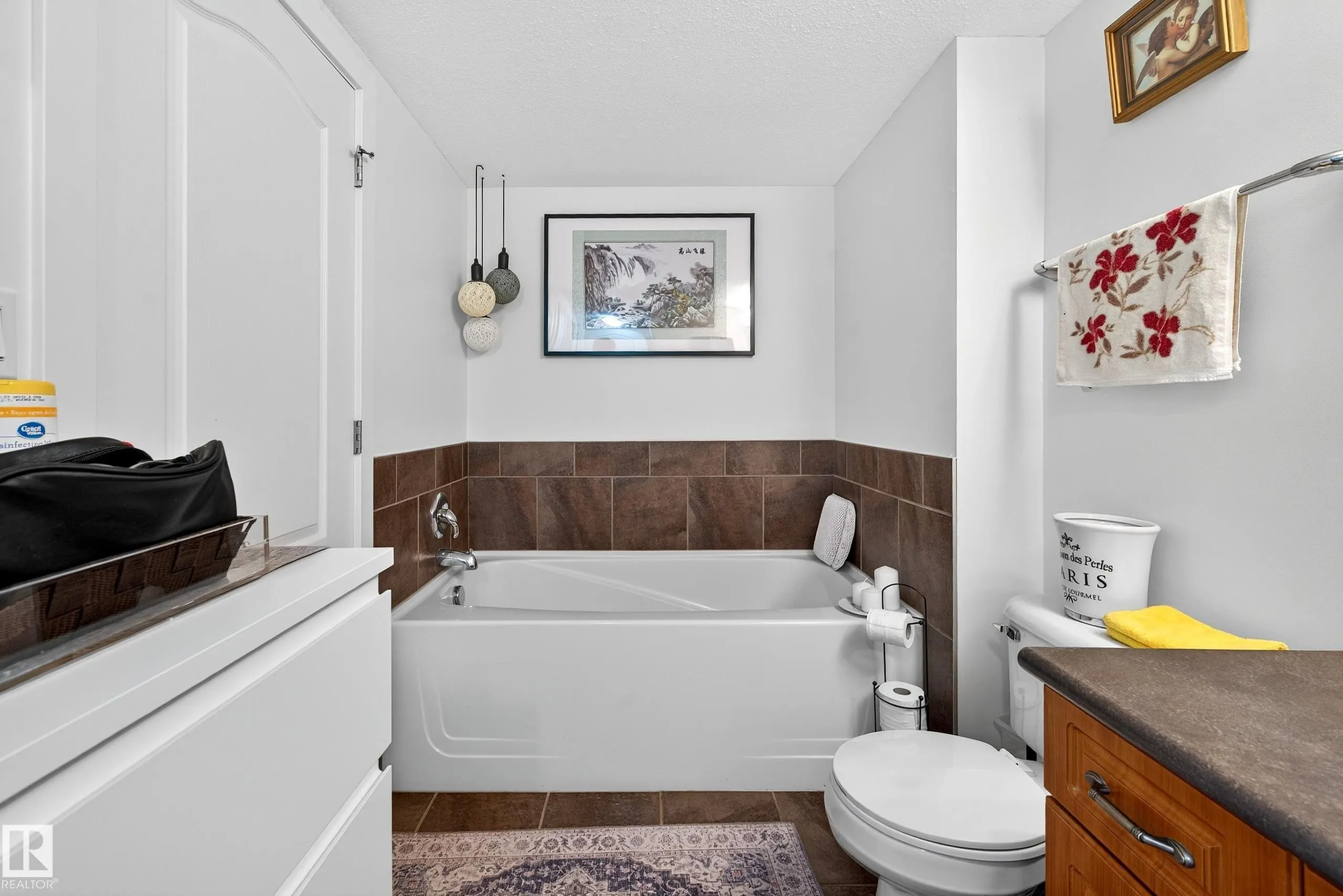 278 SUDER GREENS Drive