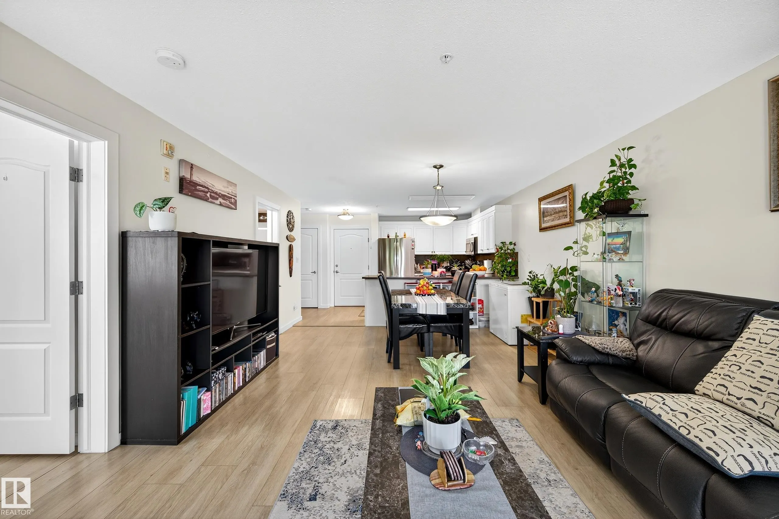 278 SUDER GREENS Drive