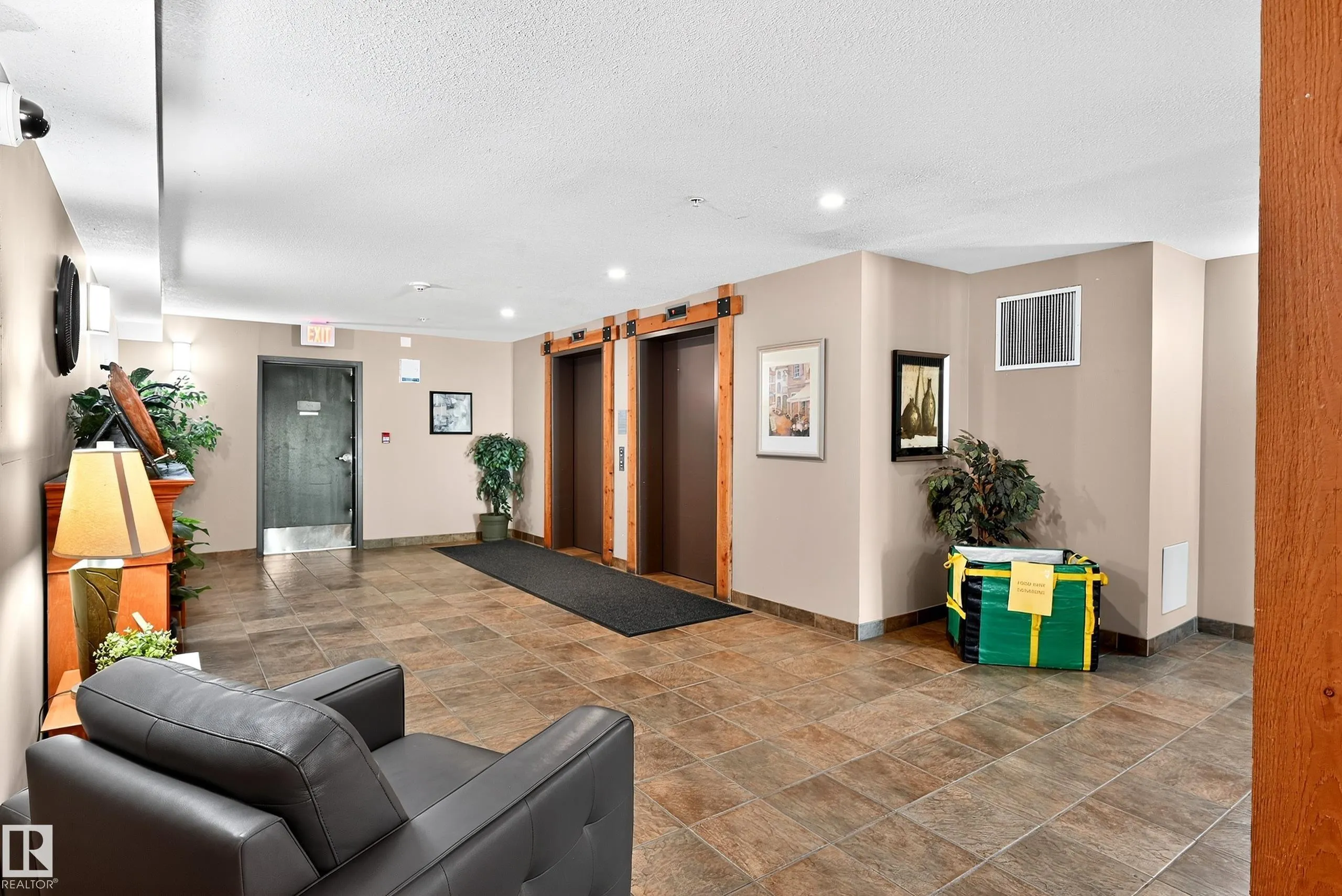278 SUDER GREENS Drive